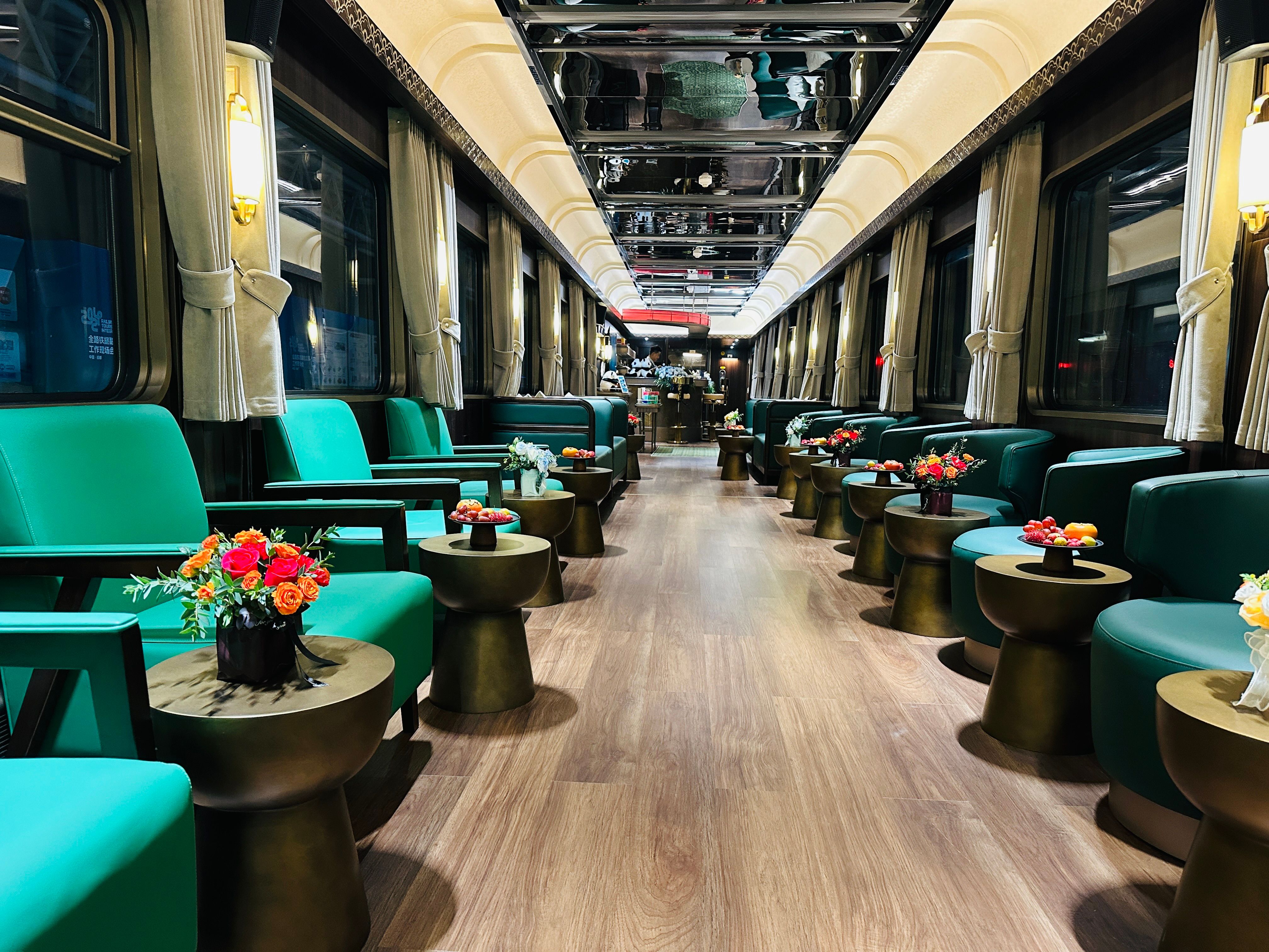Introduction, Ticket Prices, and Reservation Guide for Chengdu Panda Train
