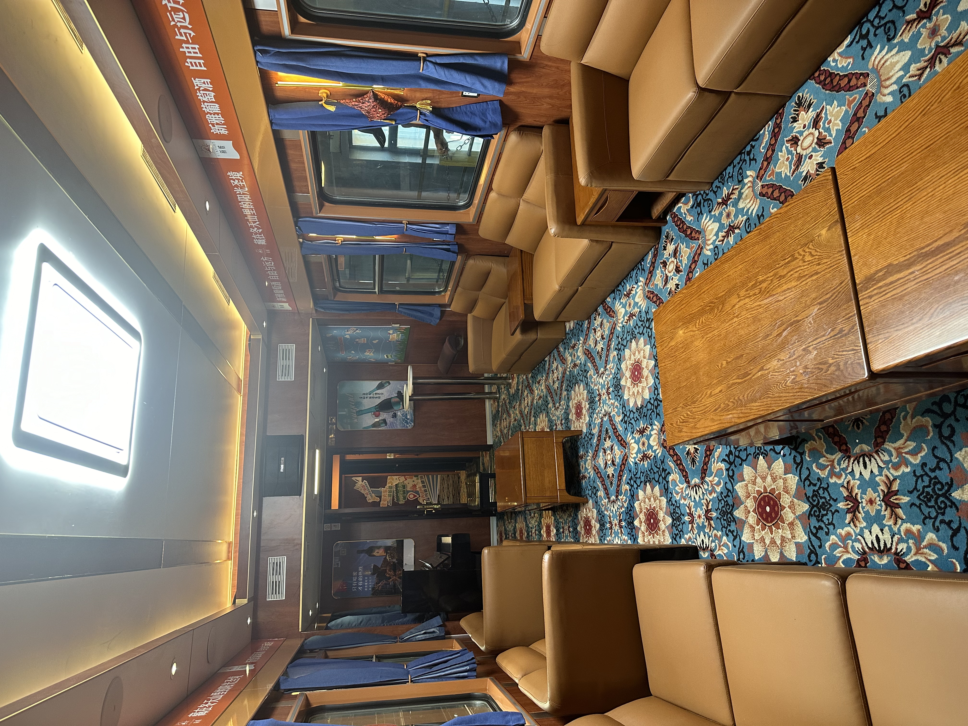 How to Book the ＂Tianshan＂ Xinjiang Tourist Train for 2025／14-Day Tour Price