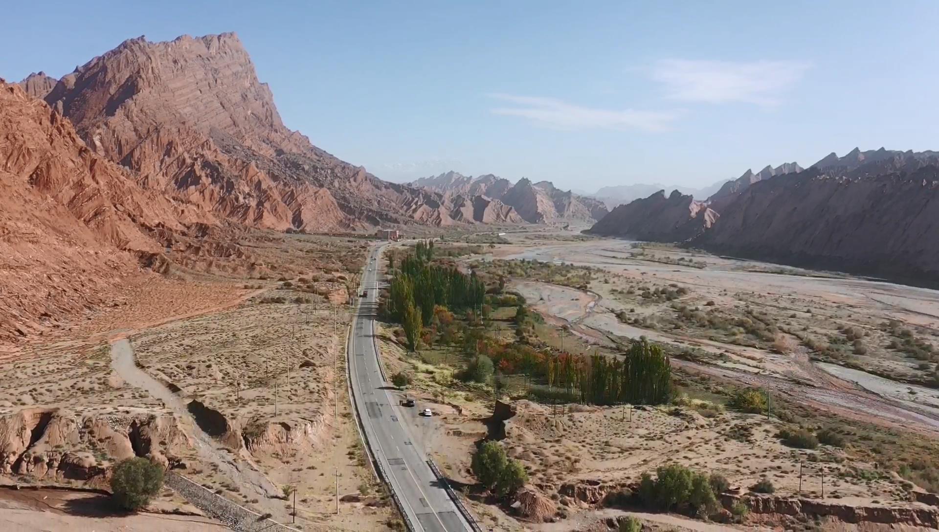 新疆旅游團包車多少錢_新疆旅游團包車多少錢一天