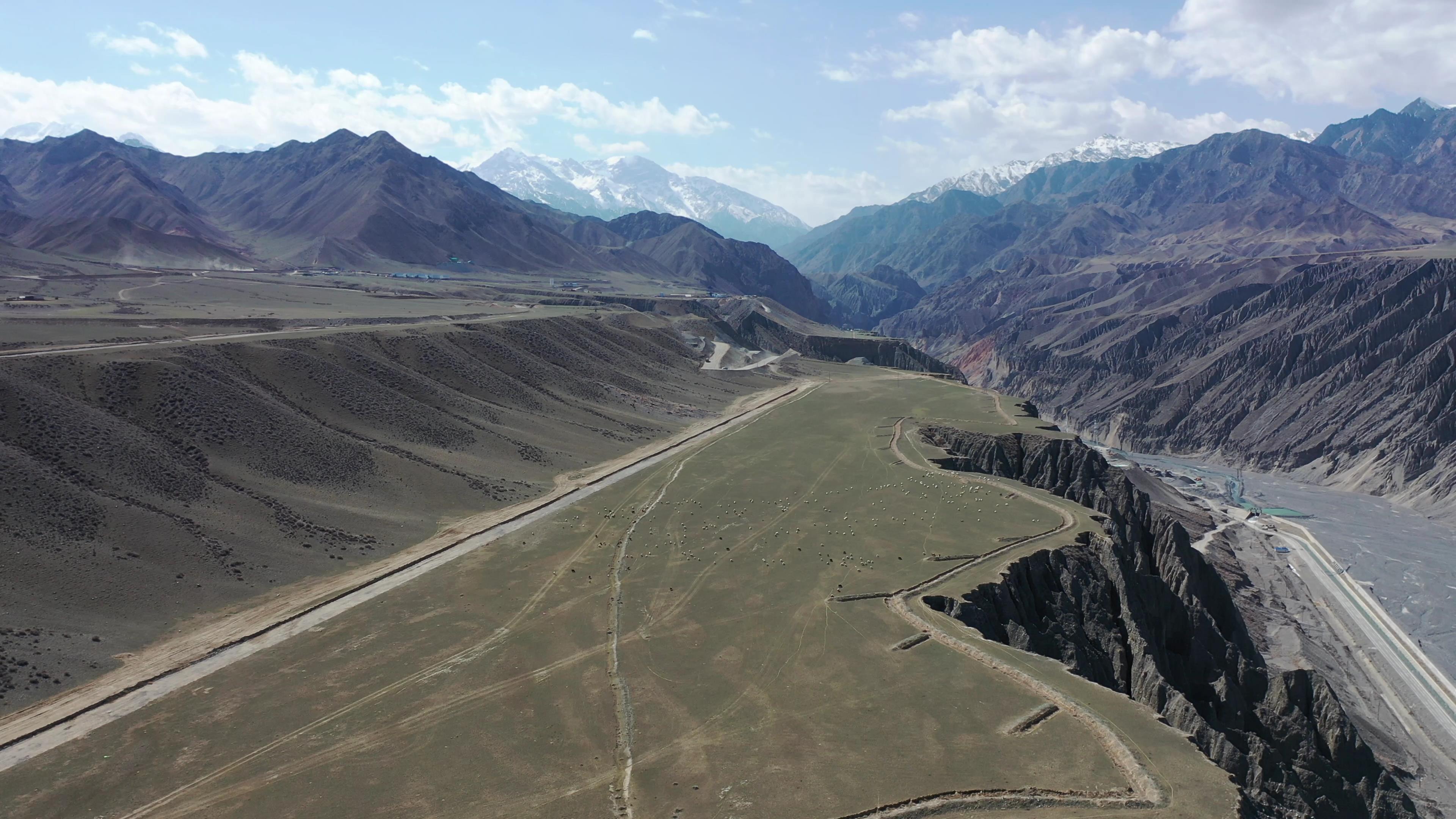 旅行團去賽里木湖價格_旅行團去賽里木湖價格多少錢