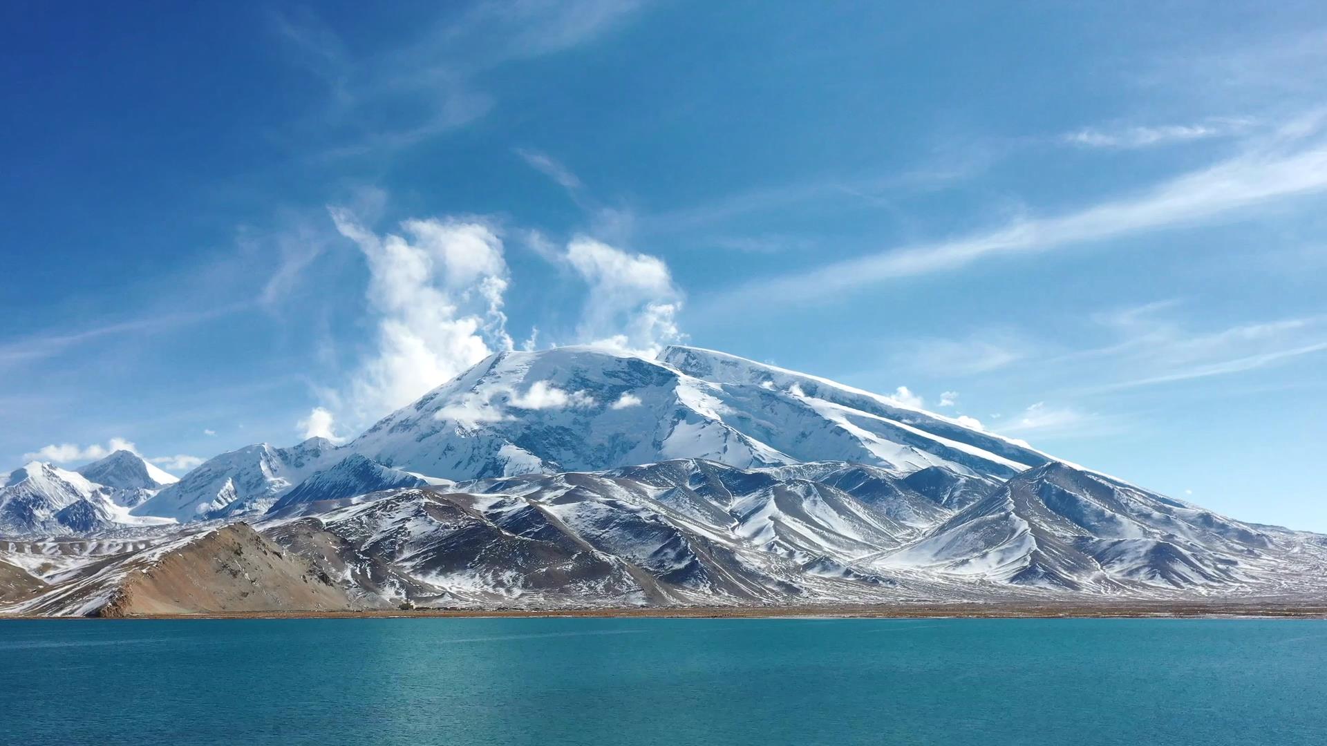 寒假新疆北疆旅游團