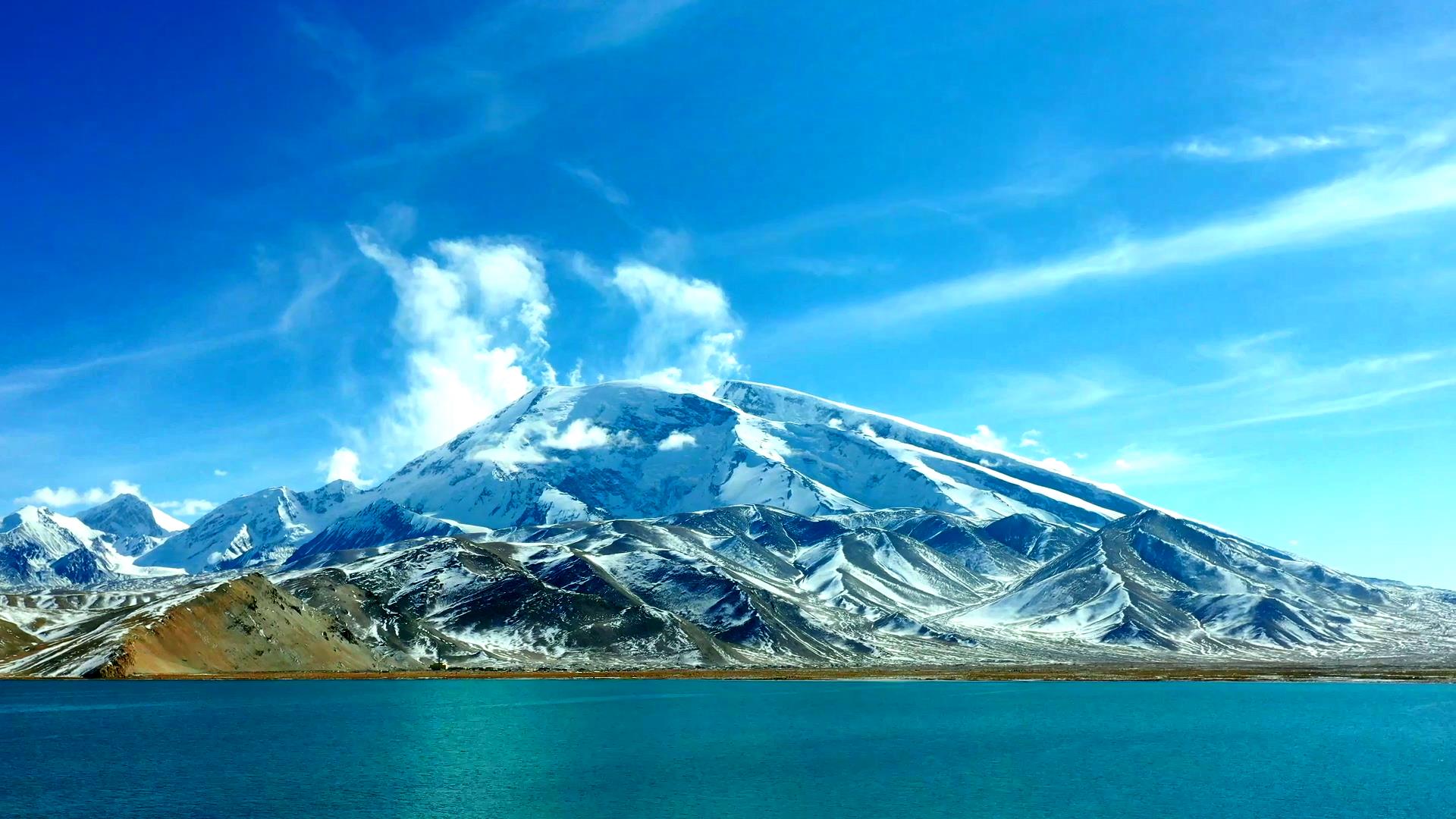 二月赴賽里木湖旅游_賽里木湖二日游