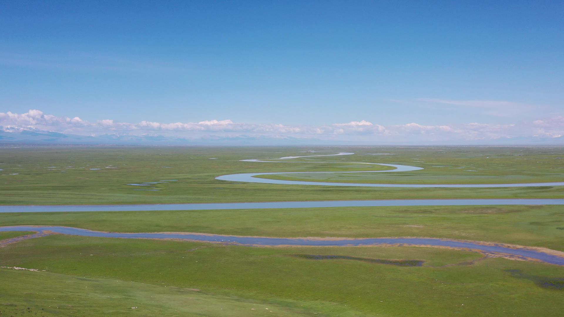 賽里木湖隨團旅游多少錢_賽里木湖跟團