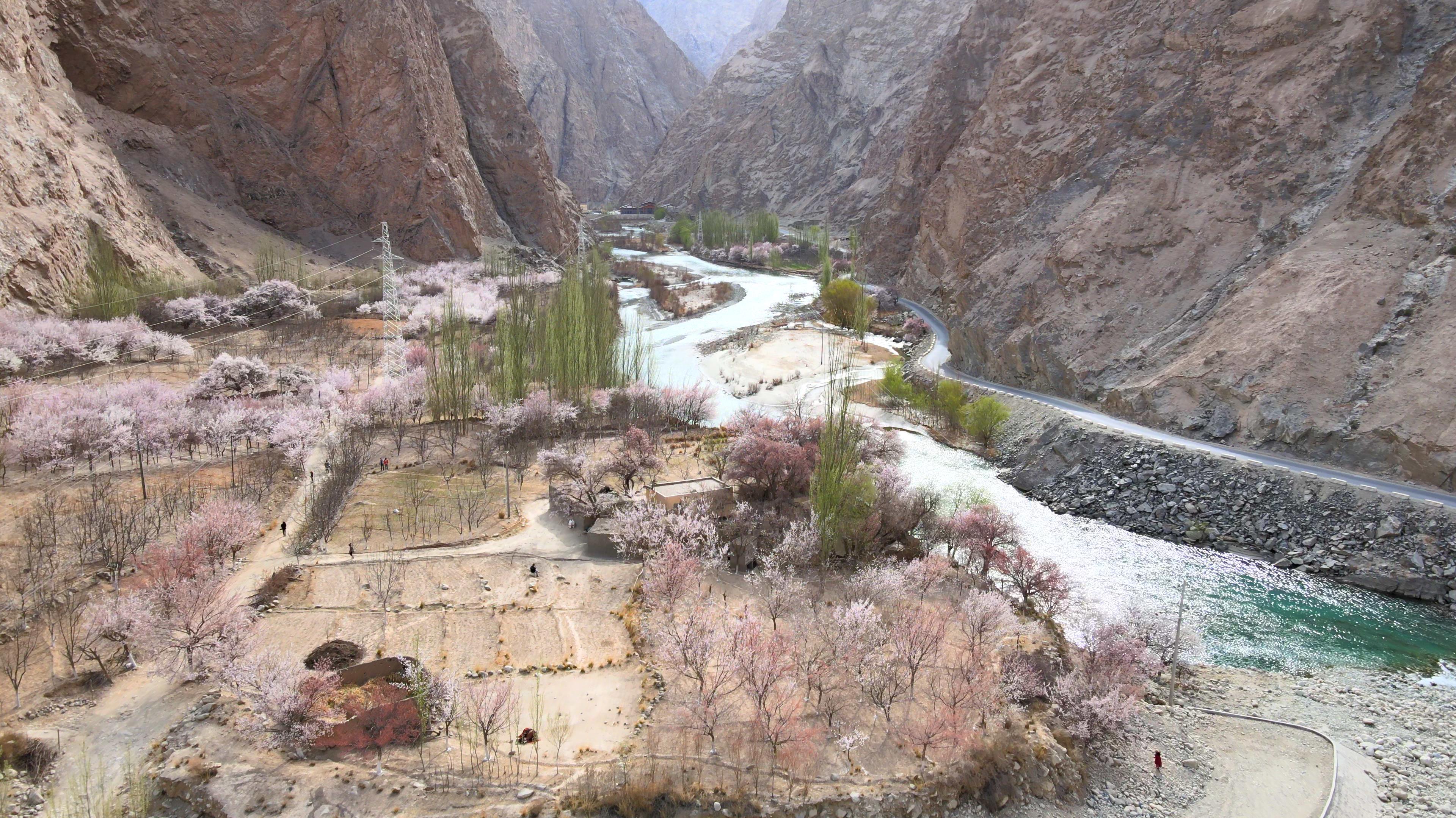 報團到喀什旅游費用_喀什旅游團報價