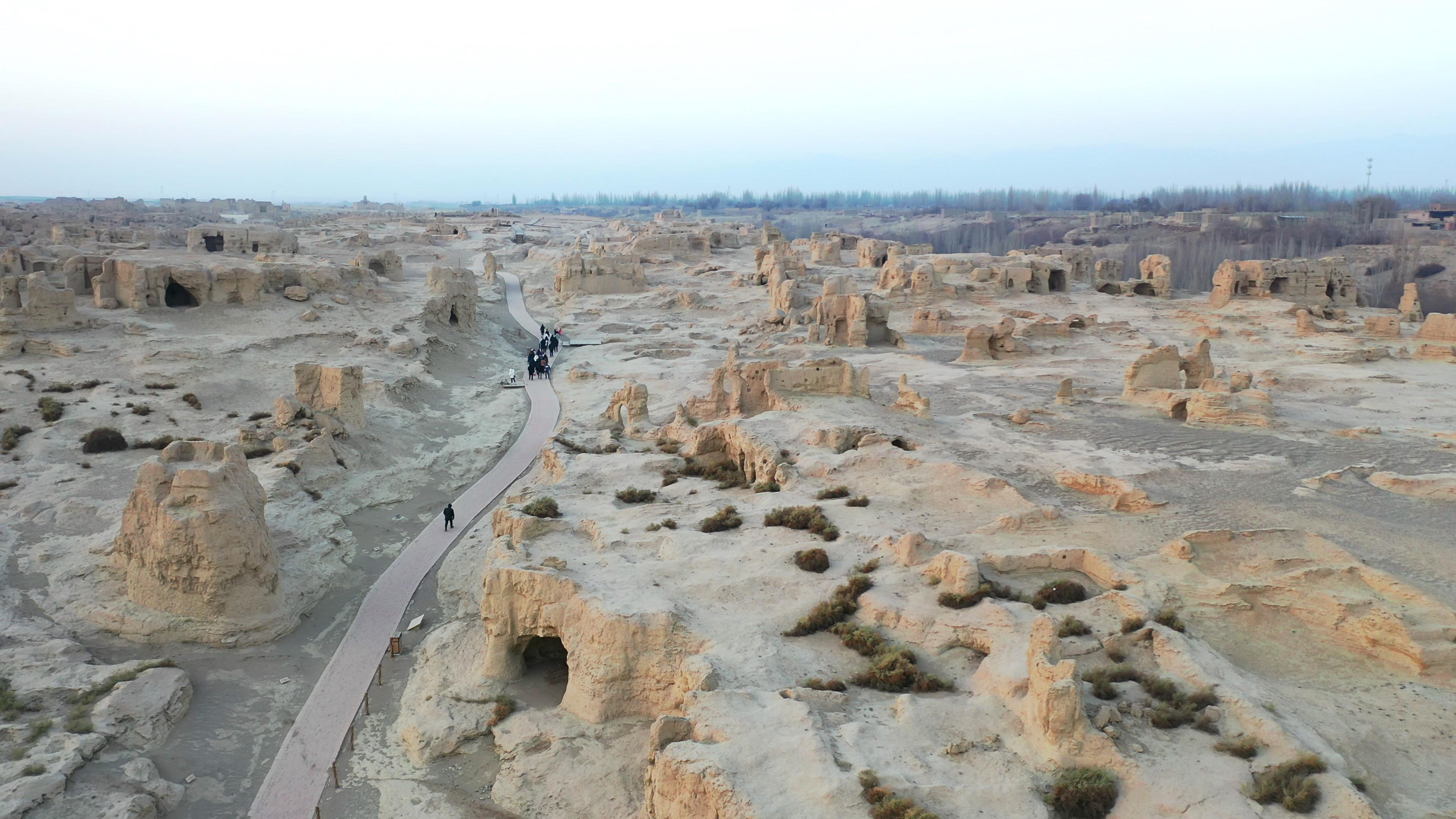 新疆旅游花多少錢_新疆旅游花多少錢一個月