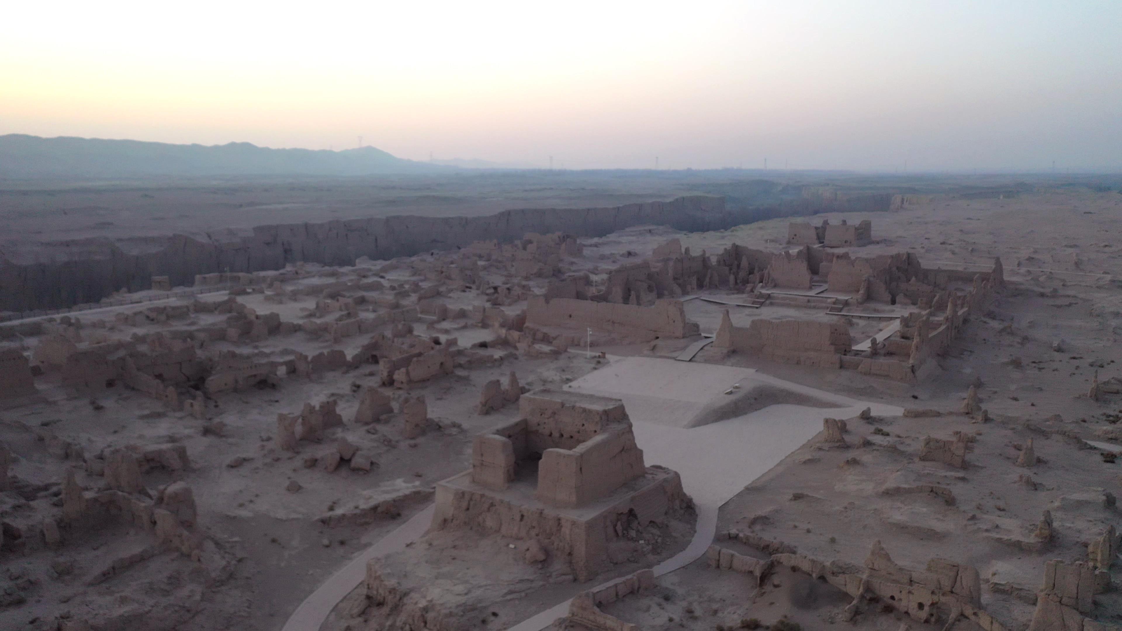 跟團旅游去新疆價格_跟團旅游去新疆價格多少