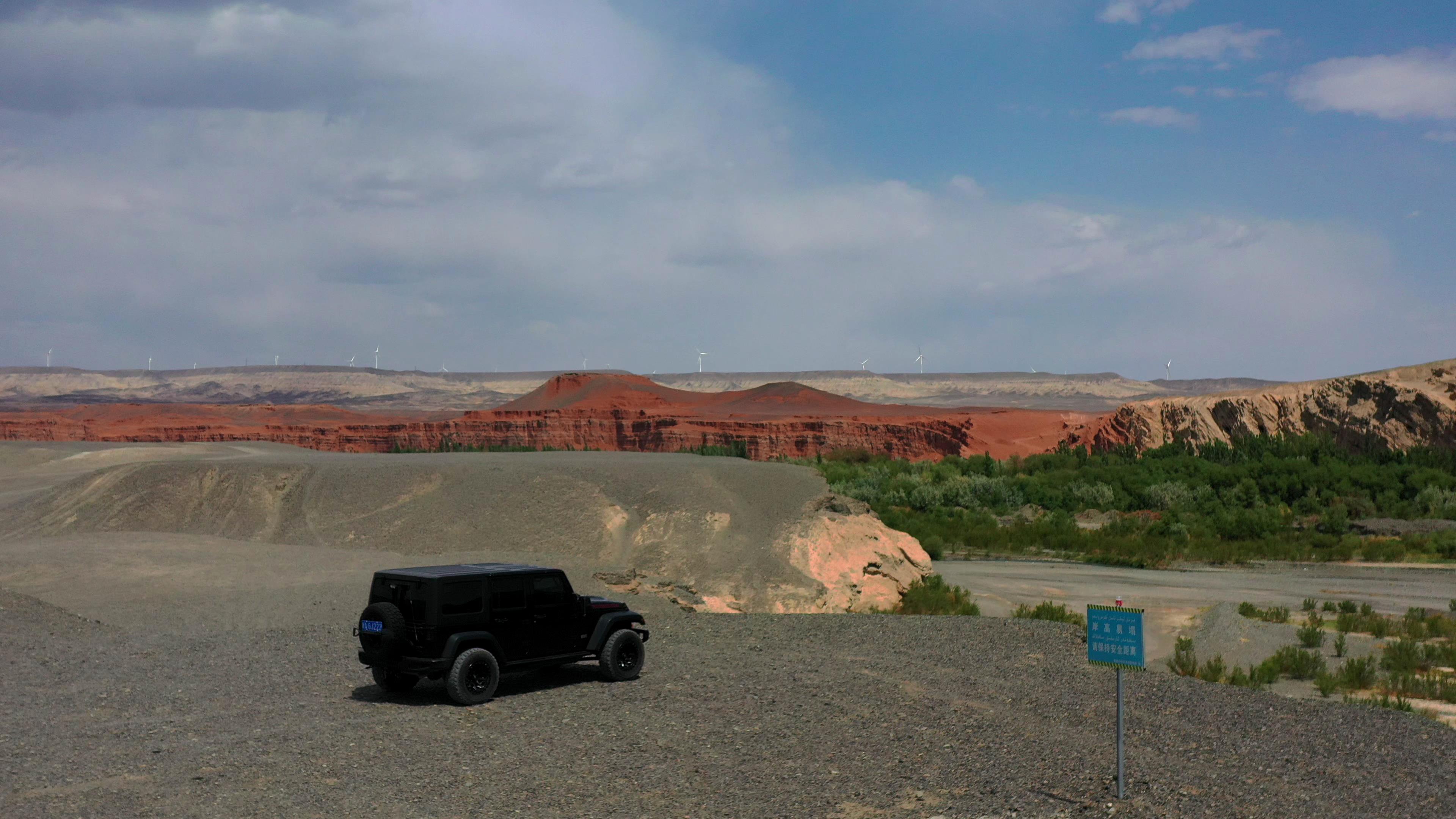 去伊犁包團旅游多少錢_去伊犁包團旅游多少錢一天