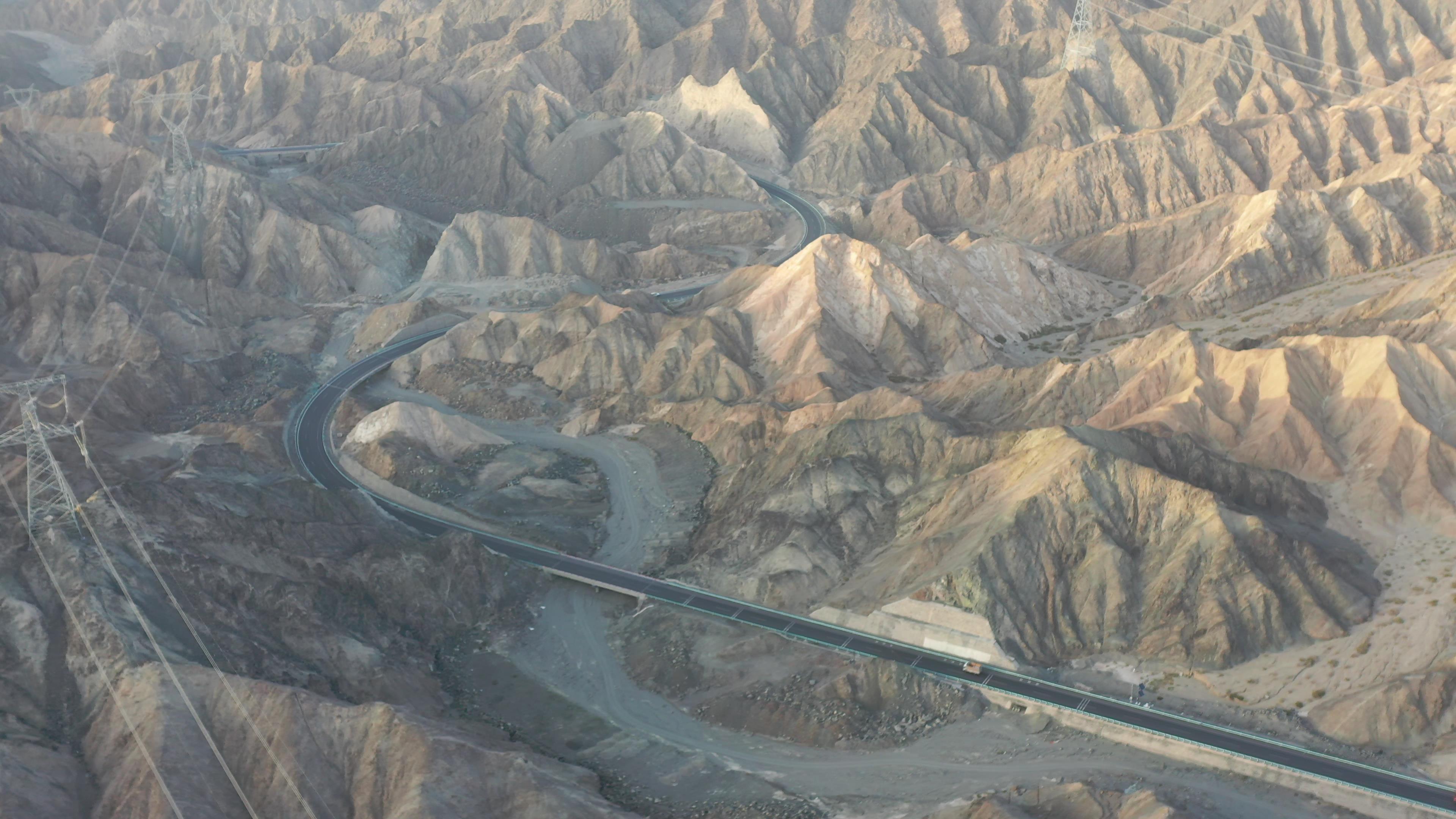 七月份適合去新疆哪旅游_七月份適合去新疆旅游嗎