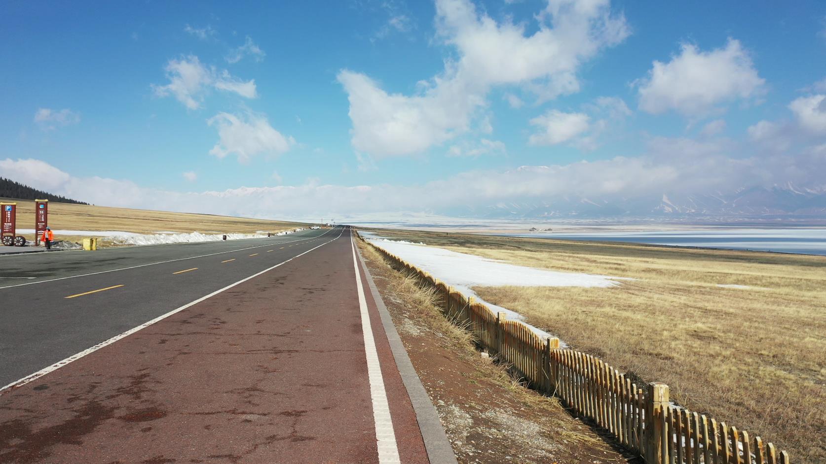 新疆六日旅游線路推薦_新疆六日旅游線路推薦表