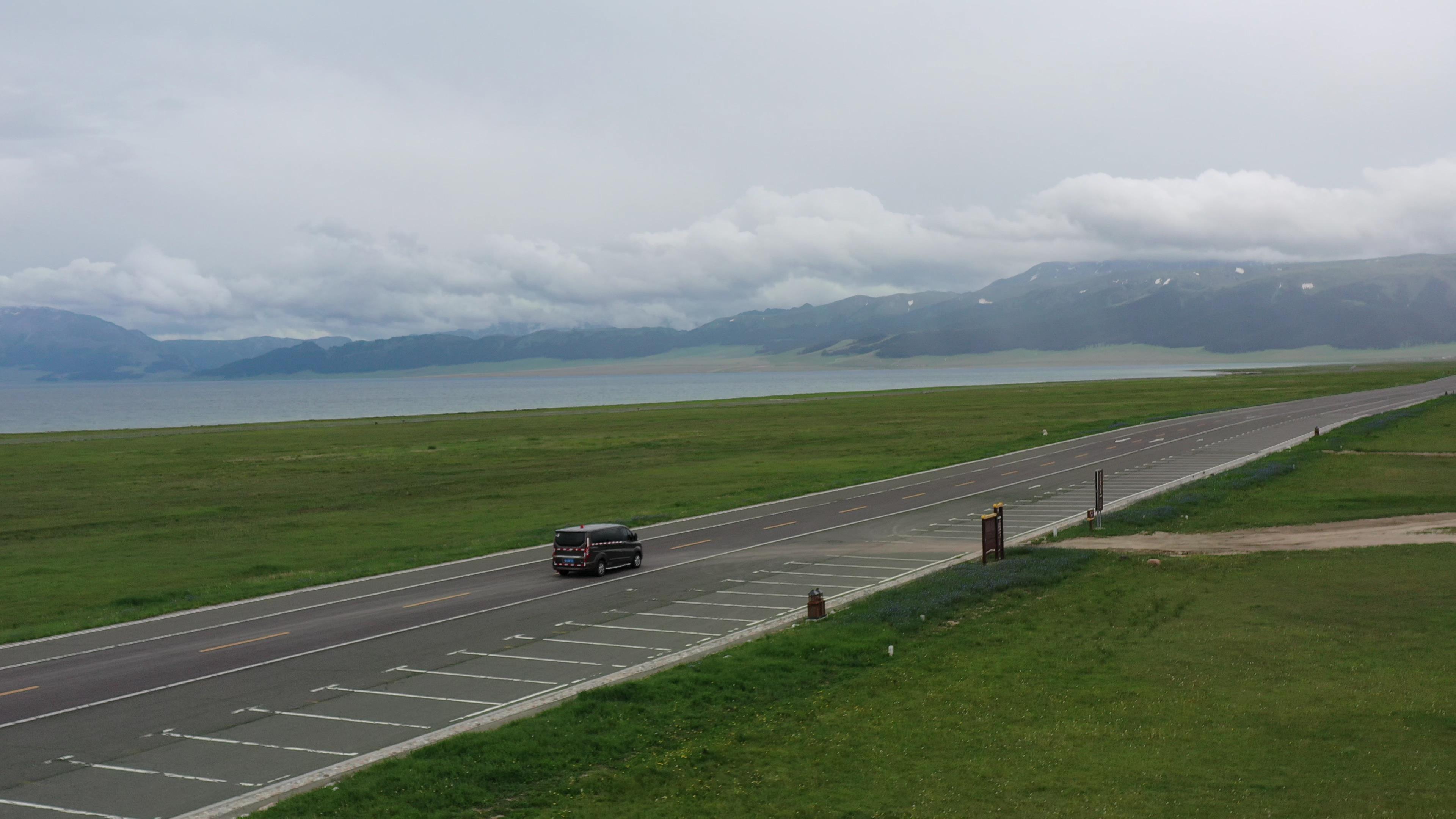 跟團游賽里木湖旅游價格_賽里木湖旅行