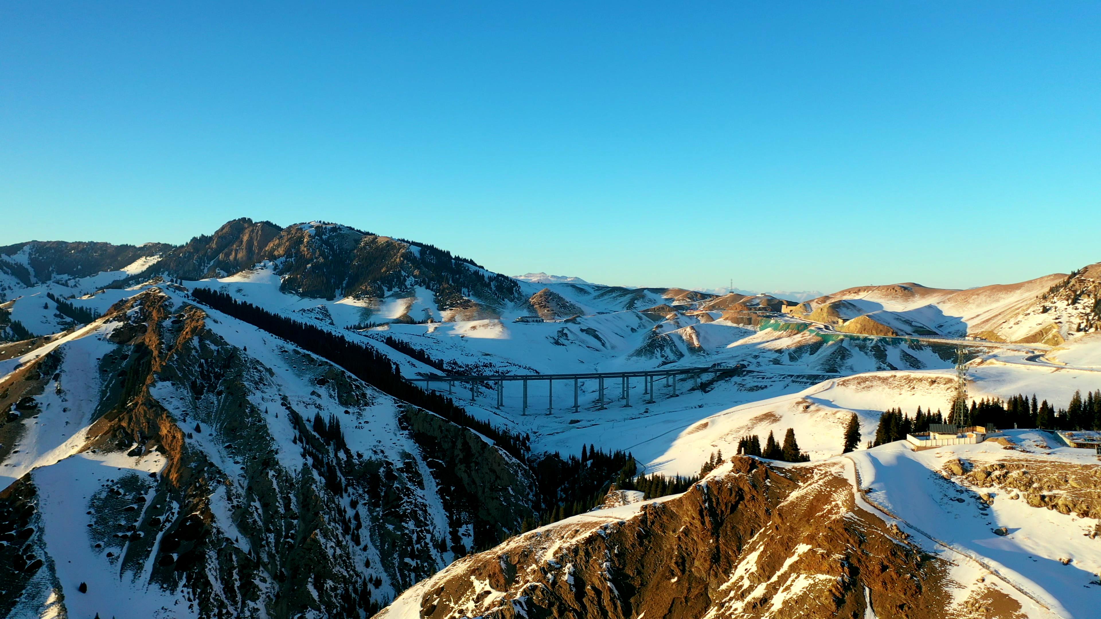 新疆旅游在哪里可以報團_新疆旅游在哪里可以報團呢