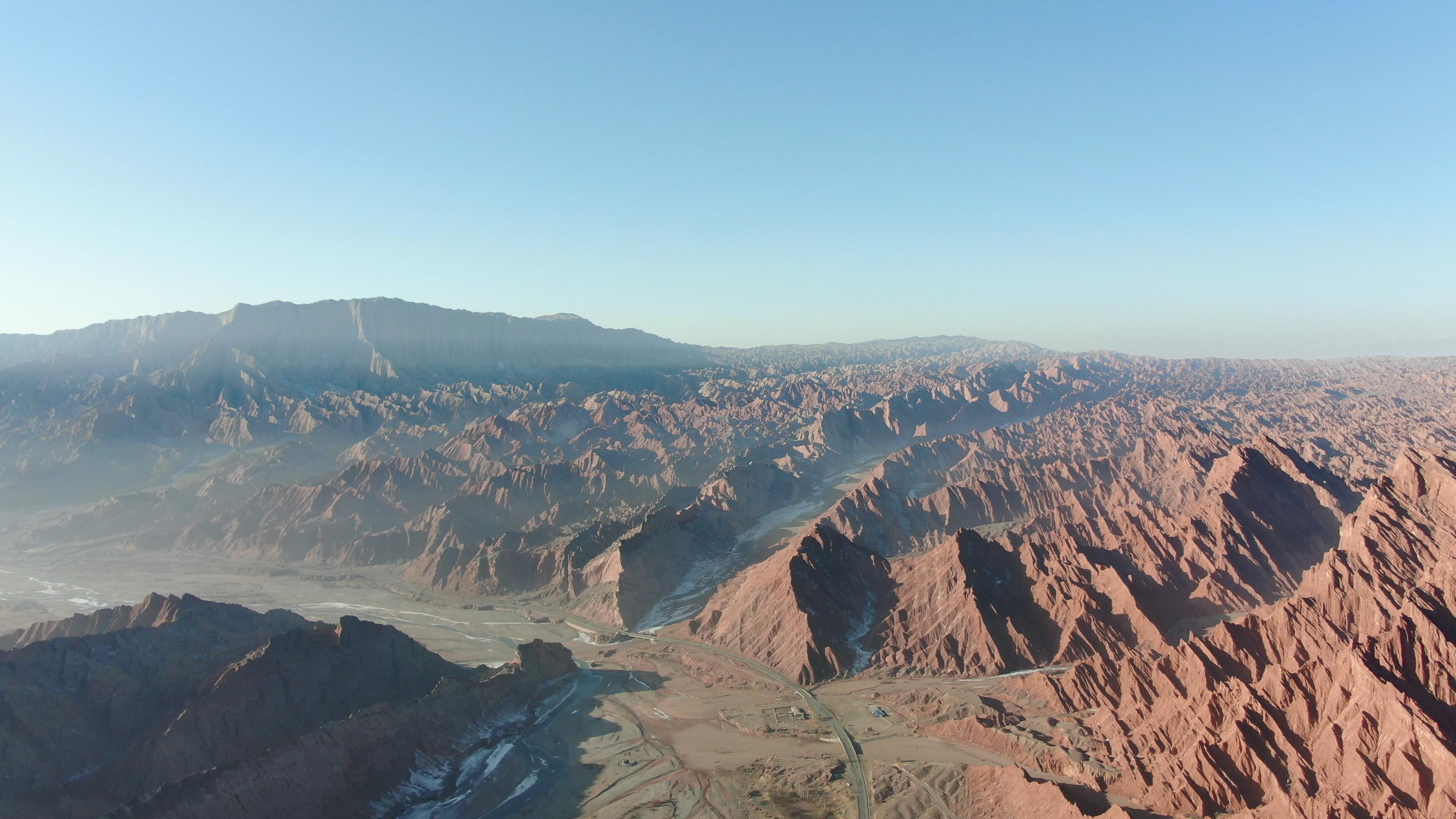 八月份伊犁旅游_八月份伊犁旅游攻略