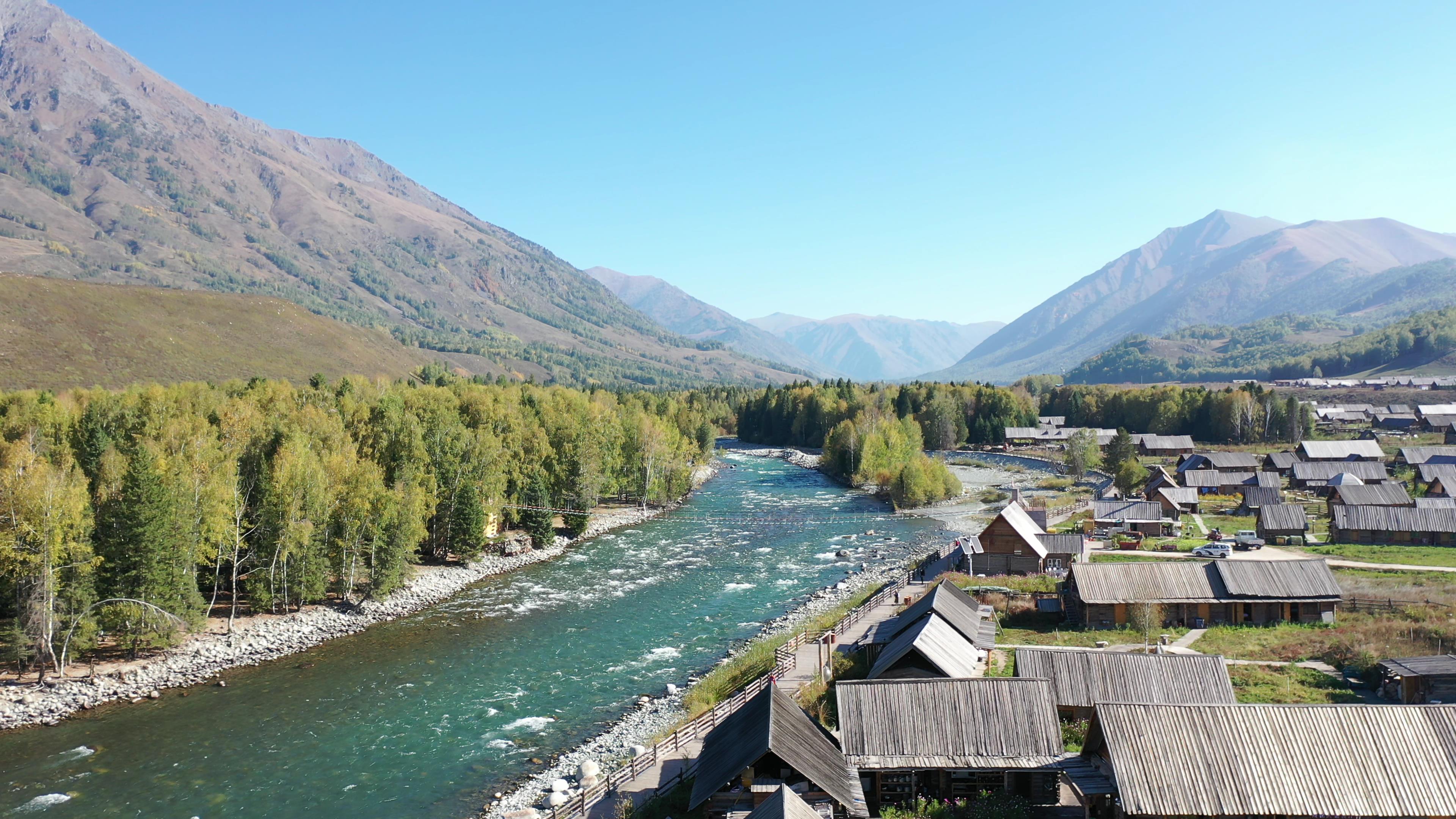 去伊犁游旅行社價格_去伊犁游旅行社價格多少