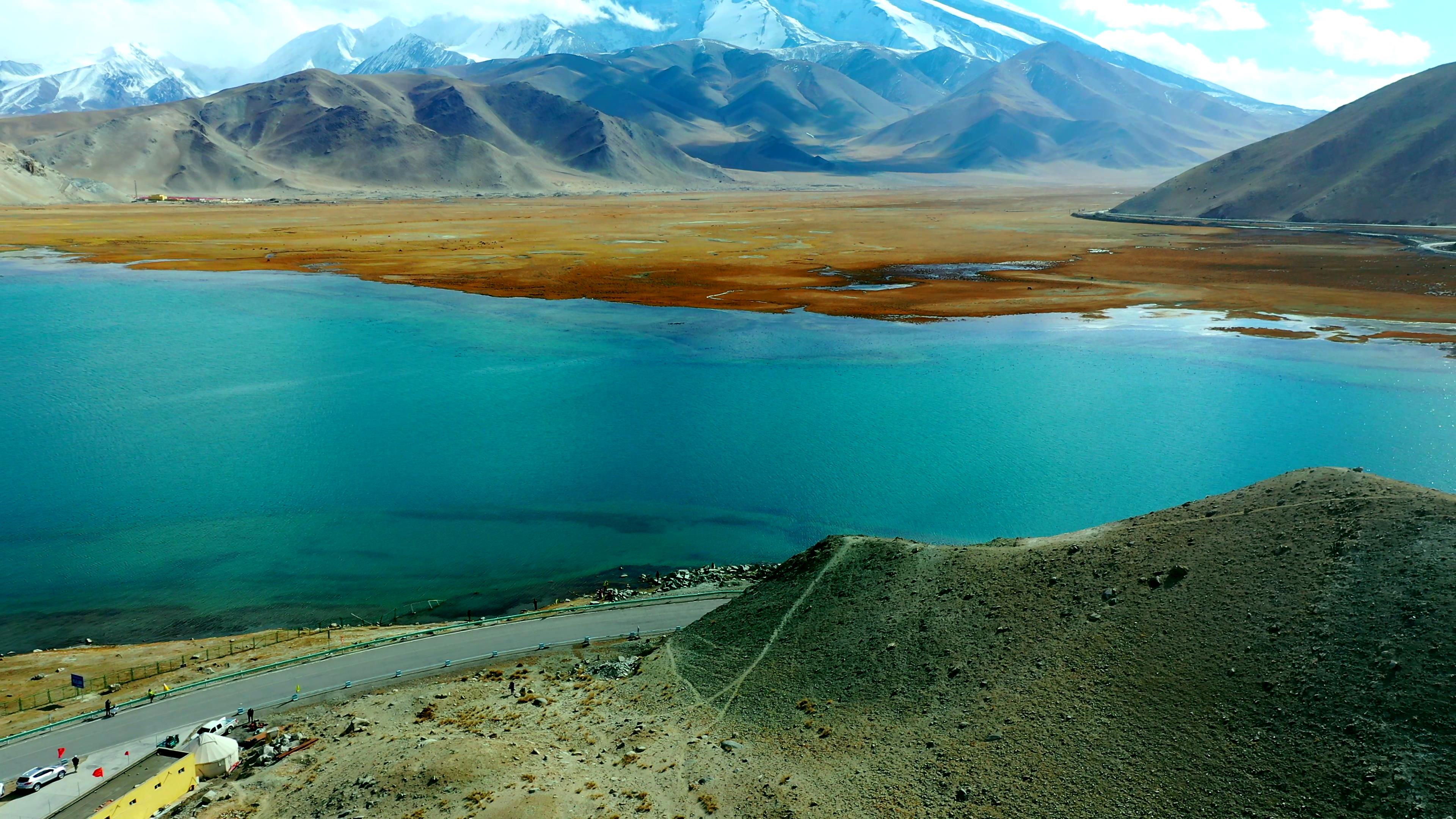 賽里木湖豪華旅游團價格_賽里木湖旅行