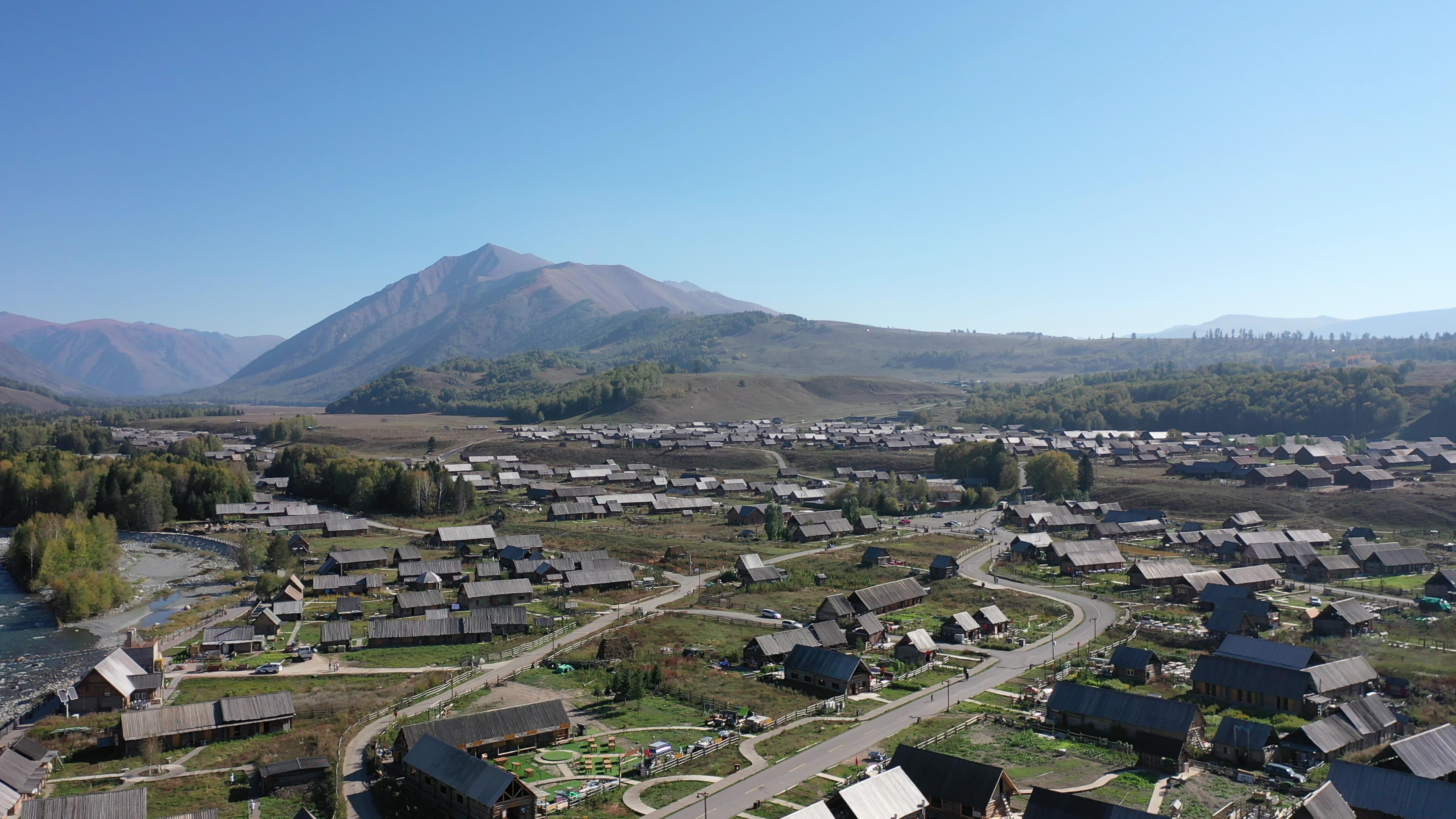 伊犁秋季旅游報價_伊犁秋季旅游報價表