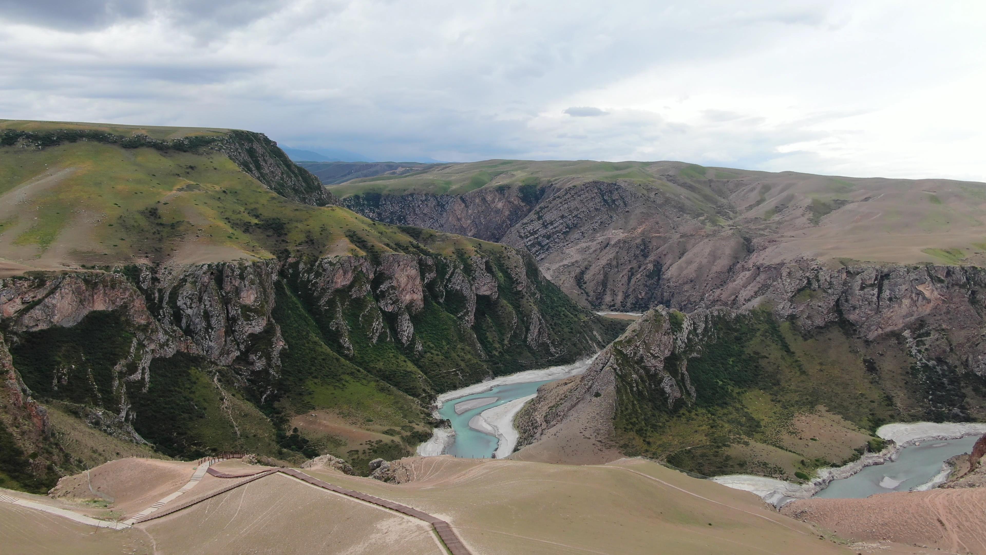 伊犁旅游二月費用_伊犁旅游二月費用多少