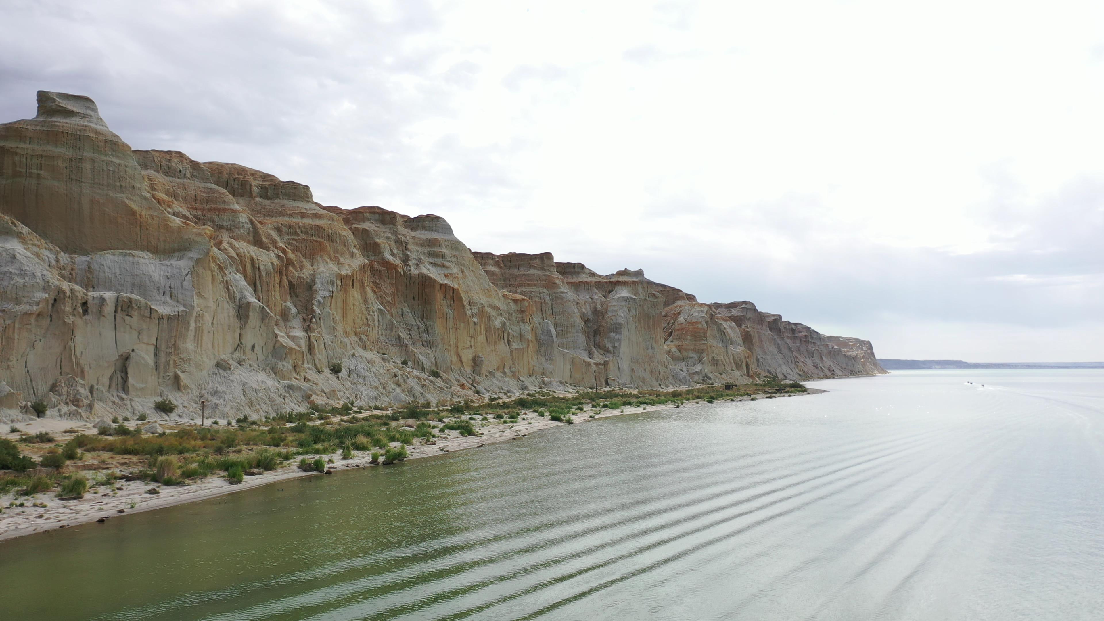 新疆旅游當地參團_新疆旅游當地參團還是提前預定