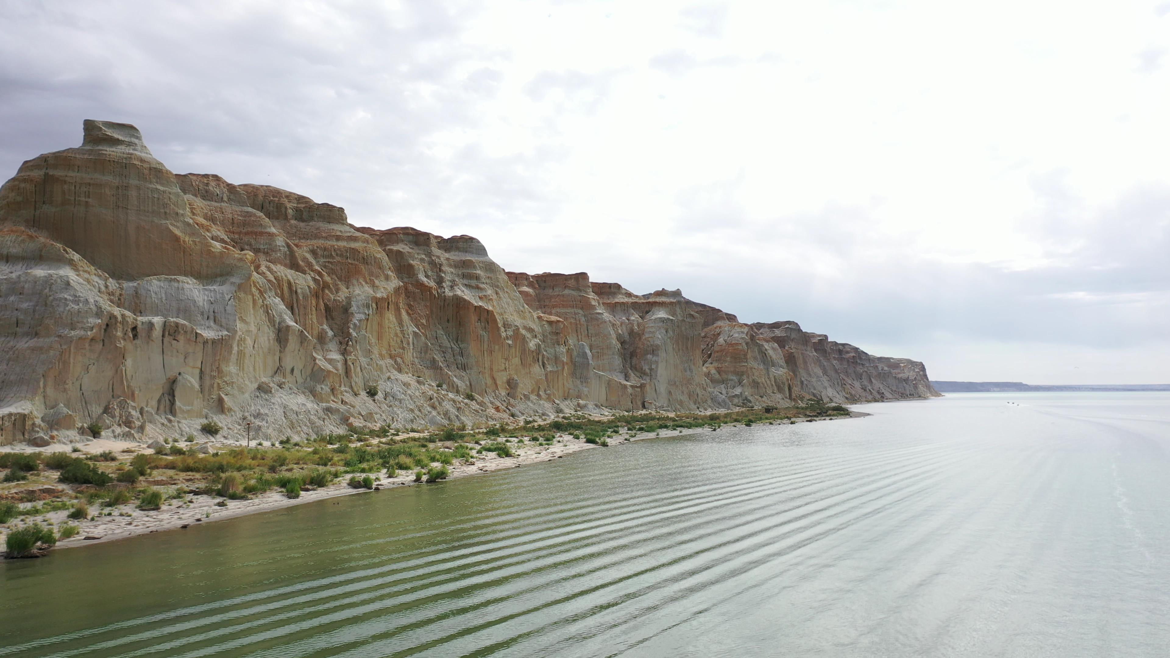 一月去賽里木湖旅游_一月去賽里木湖旅游合適嗎