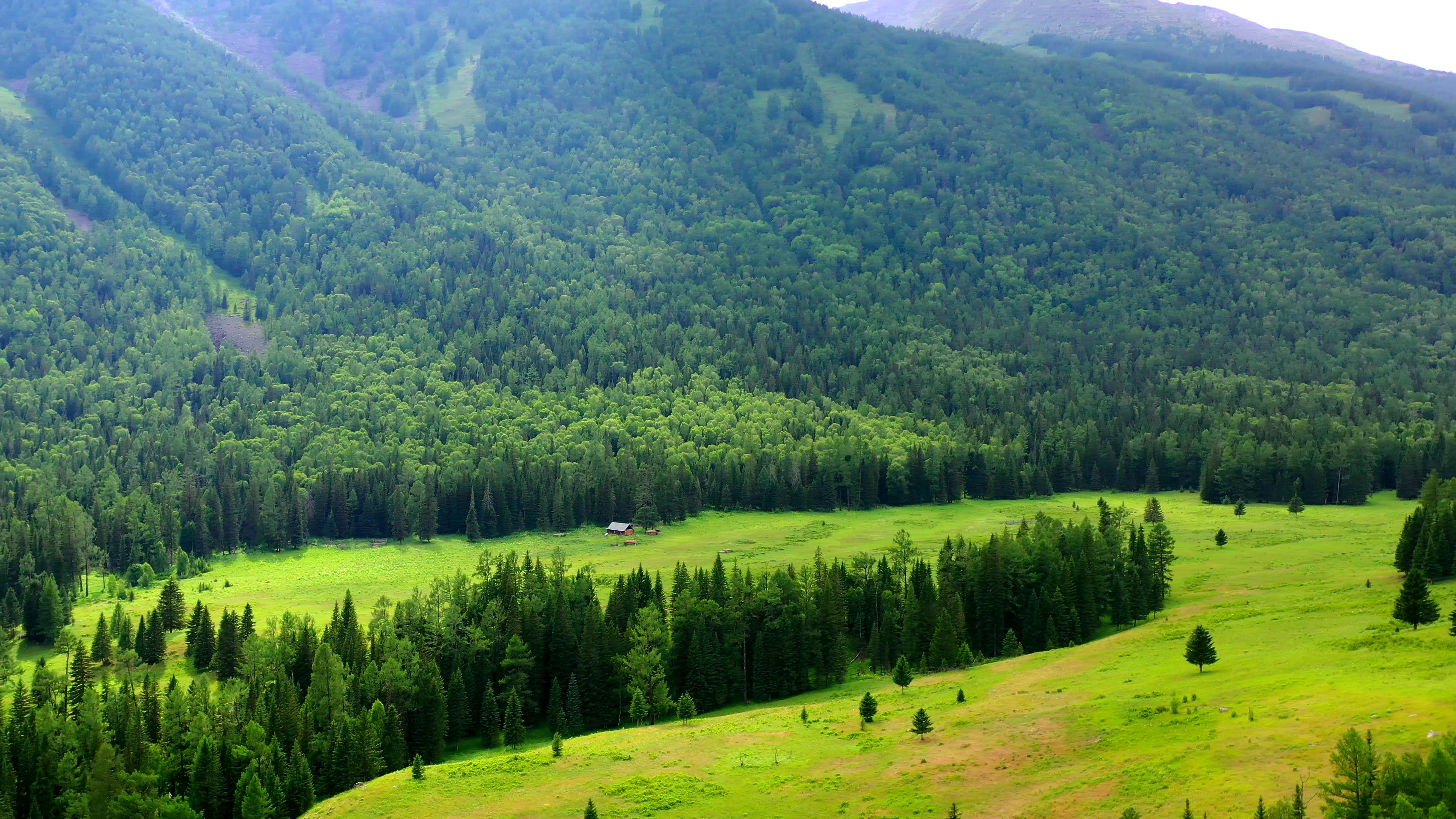 賽里木湖旅游九月份多少錢_9月賽里木湖景色好嗎