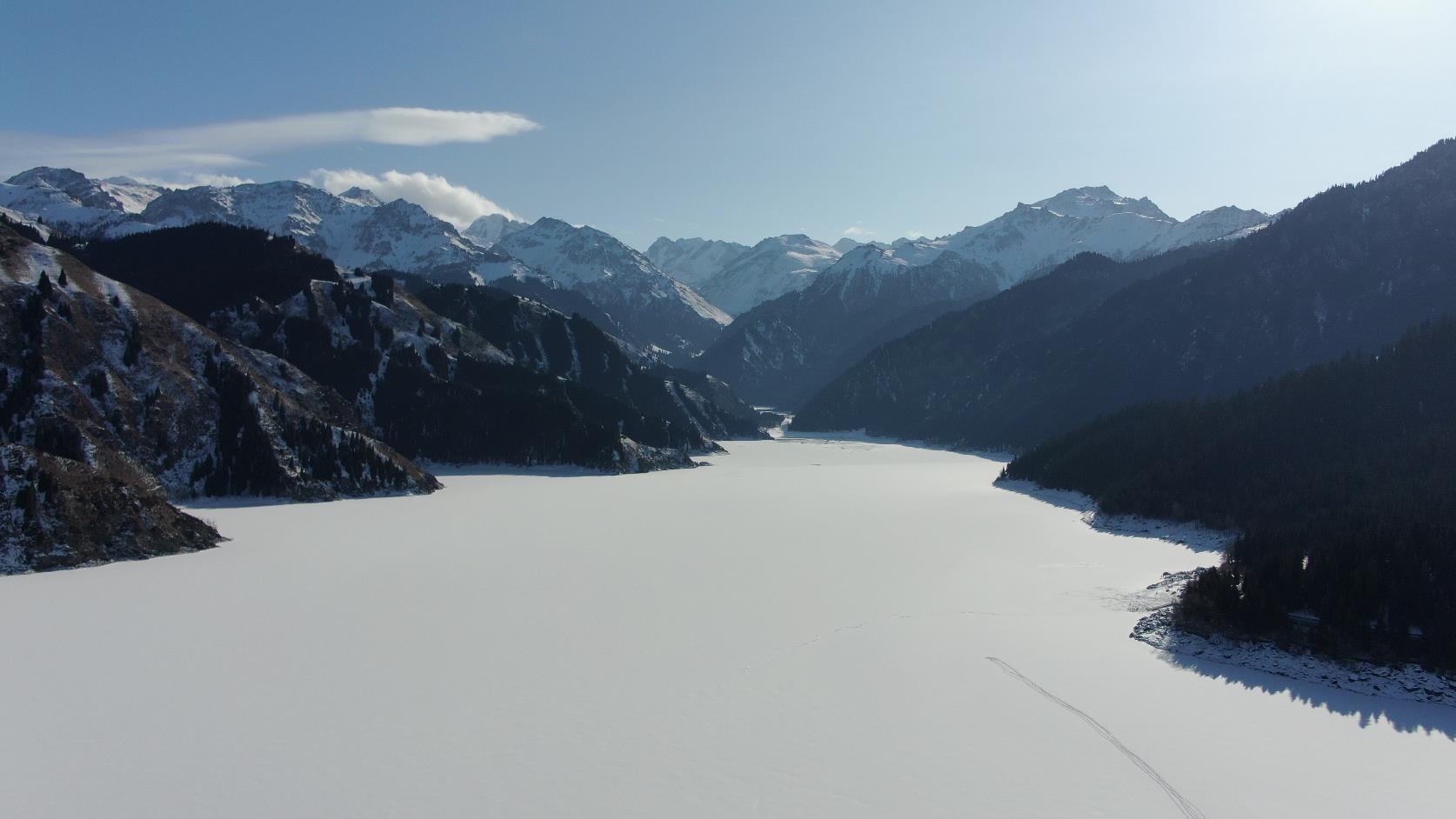 賽里木湖旅行社網站費用_賽里木湖旅游團