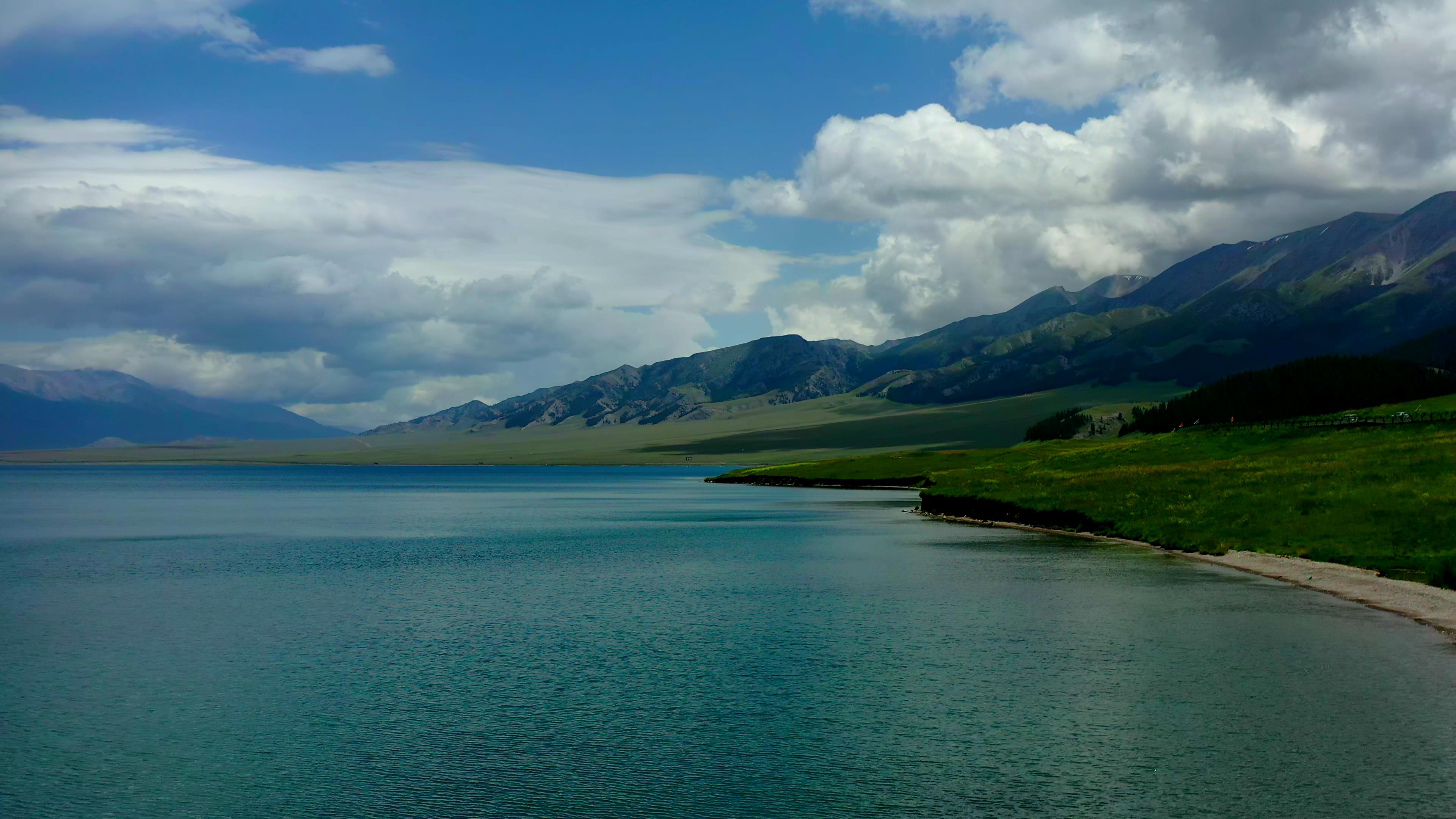 南北疆旅游當地參團_南北新疆團游