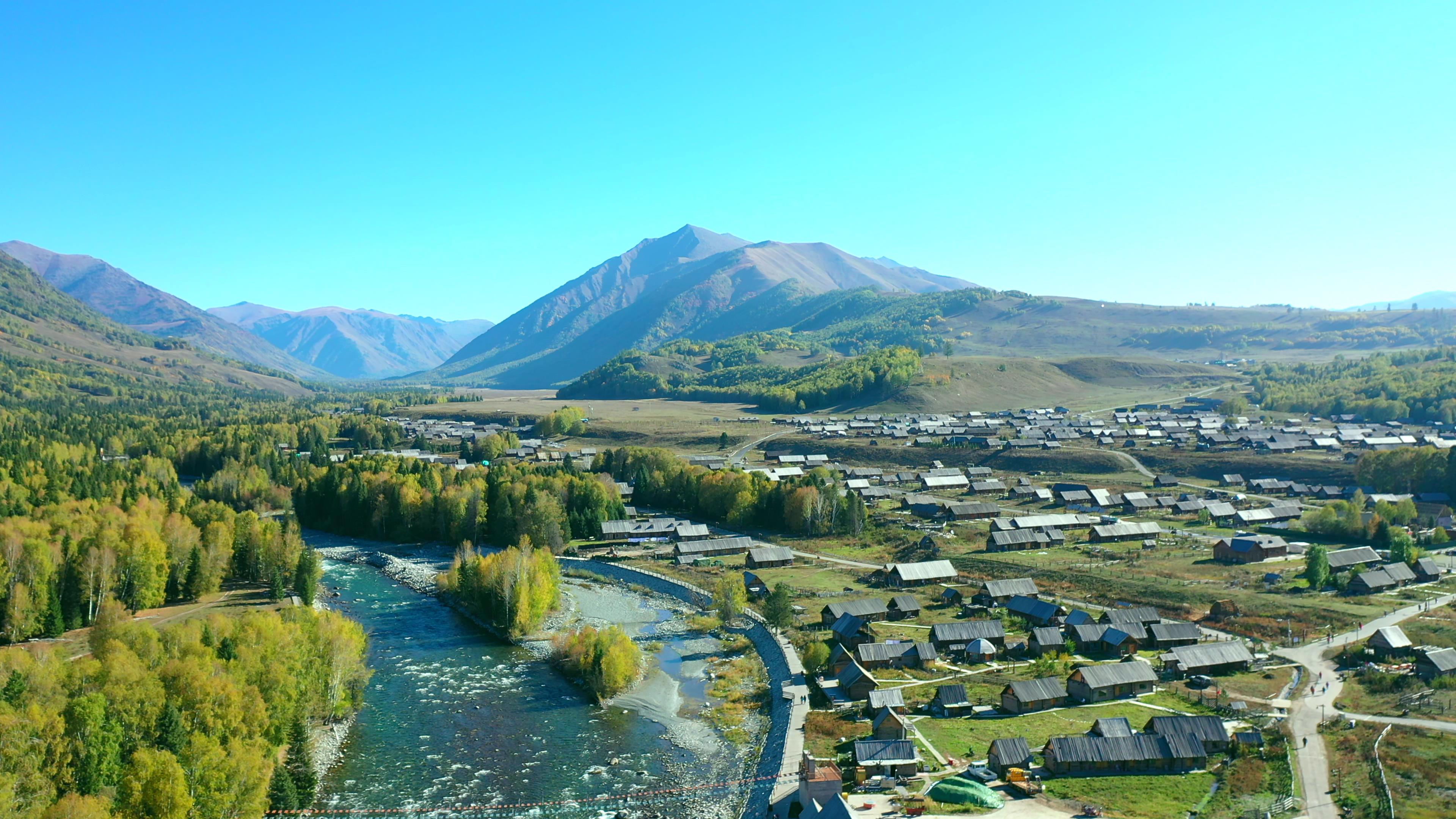 賽里木湖旅游純玩團報價_賽里木湖旅行