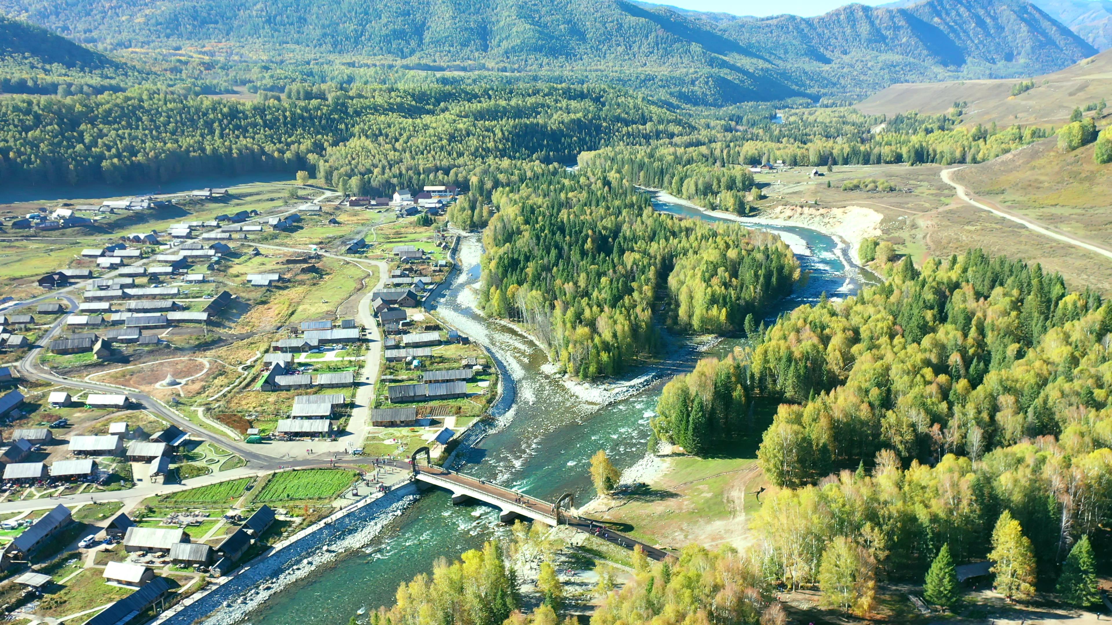 五月中旬去伊犁旅游多少錢_五月中旬去伊犁旅游多少錢啊