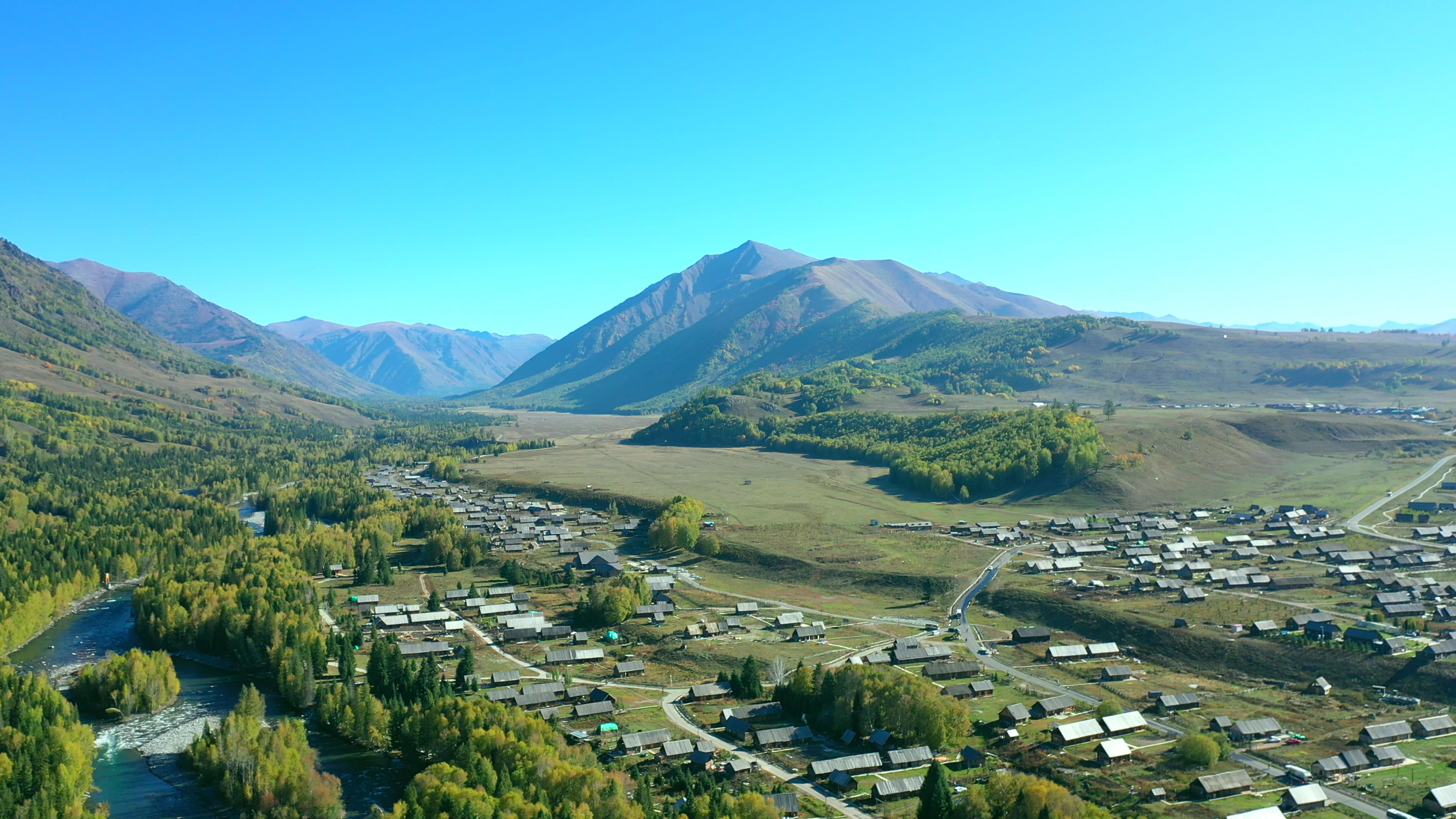 去伊犁的旅游價格_去伊犁的旅游價格多少