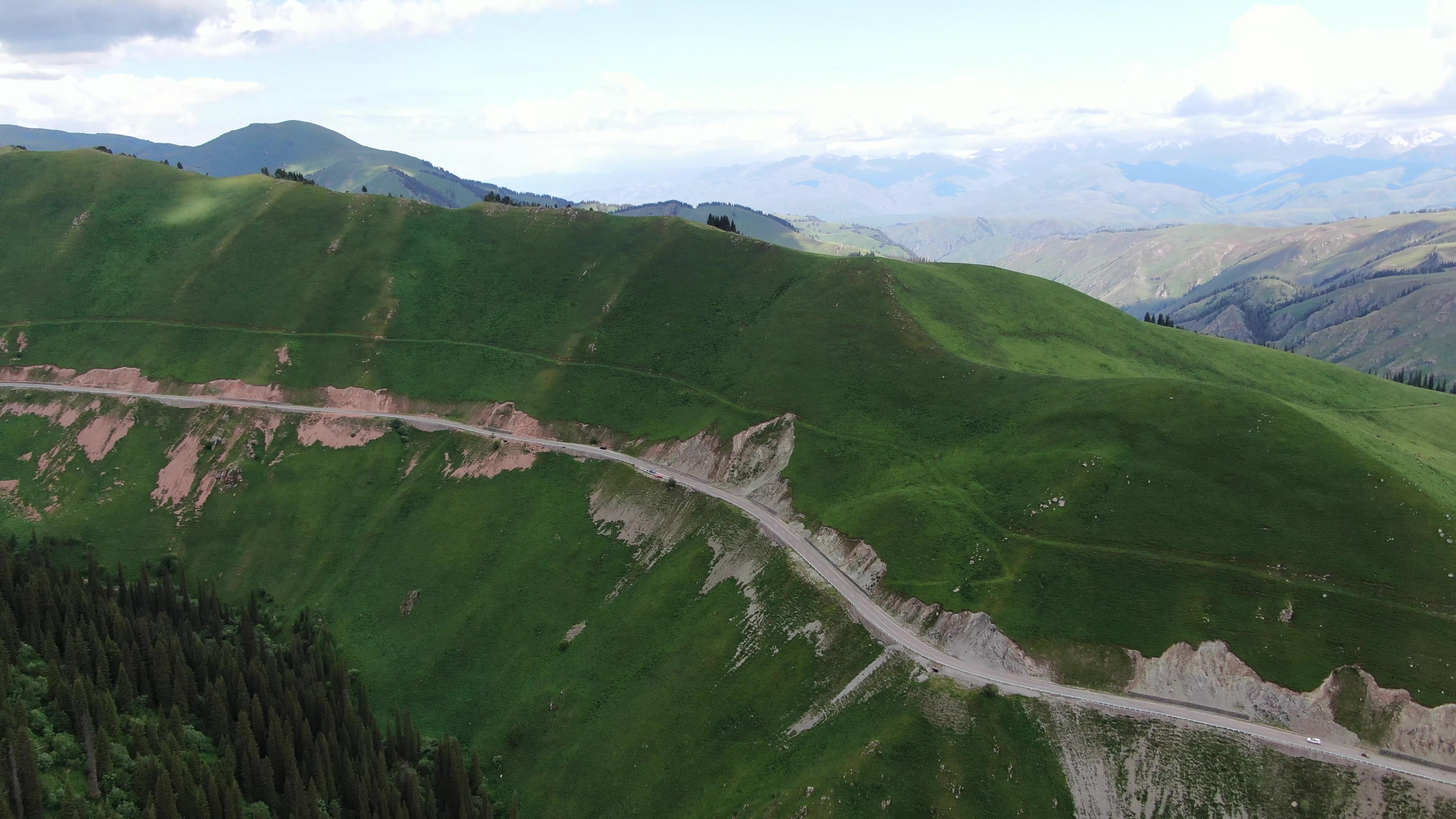 新疆 南北疆旅游月_新疆南北旅游線路圖