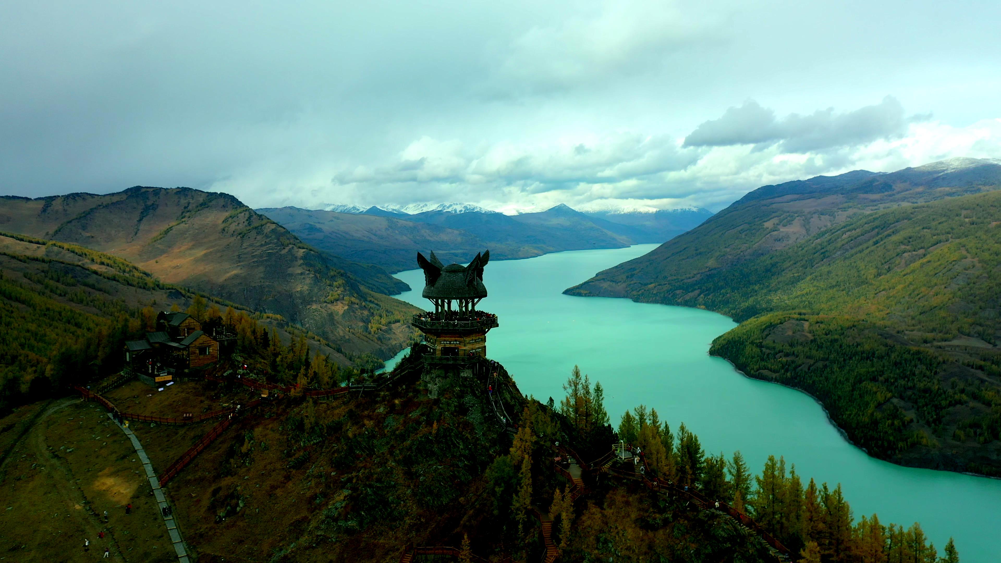 伊犁旅游9月份價格_伊犁旅游9月份價格表