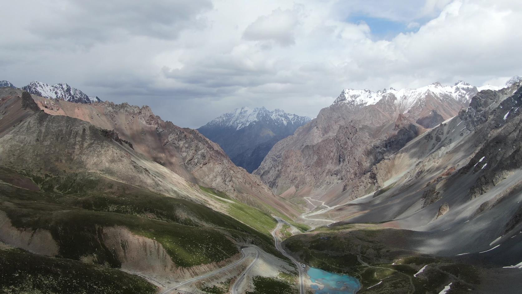 到伊犁旅游報價_到伊犁旅游報價多少