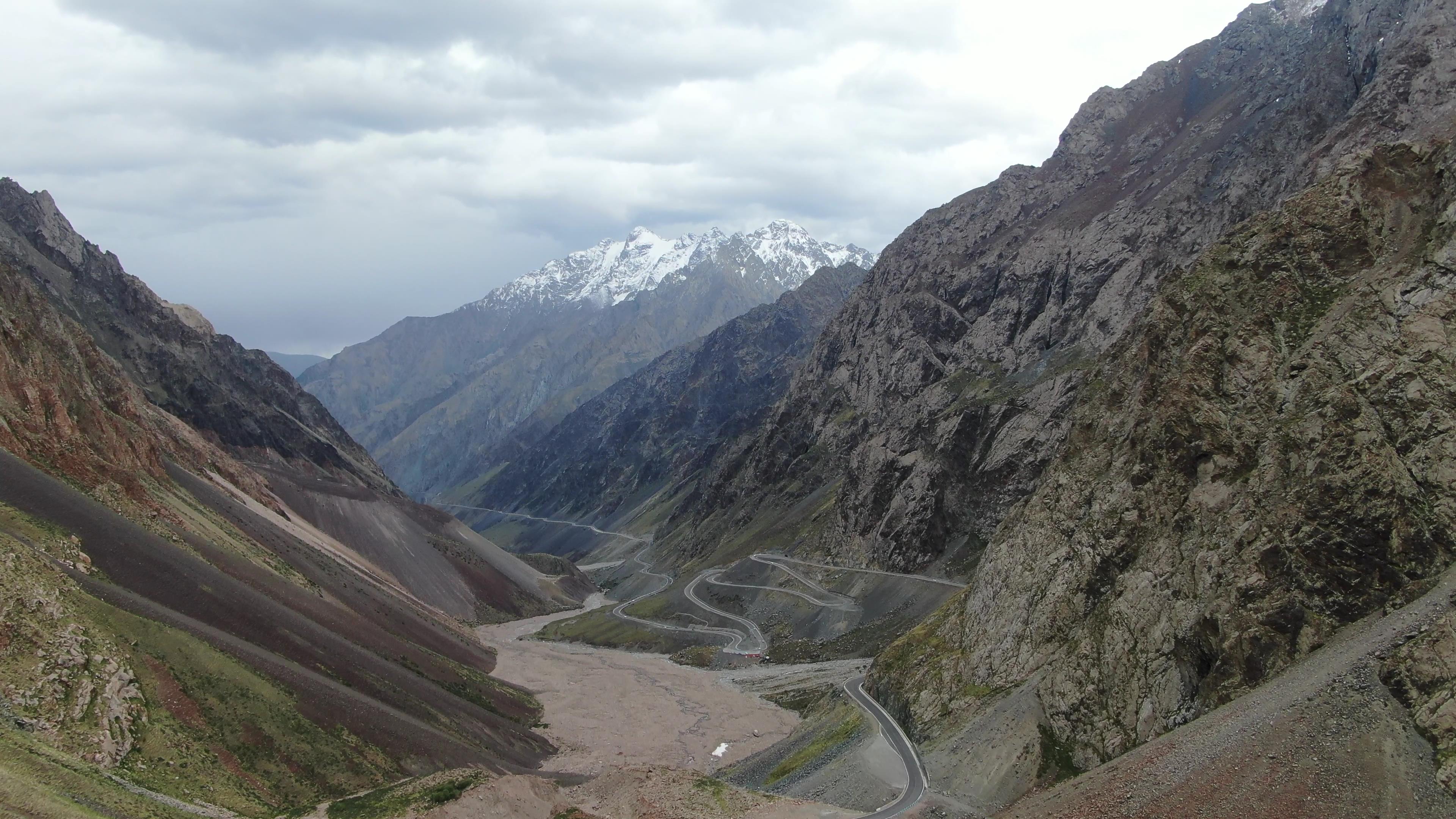 旅行團旅游賽里木湖_賽里木湖跟團