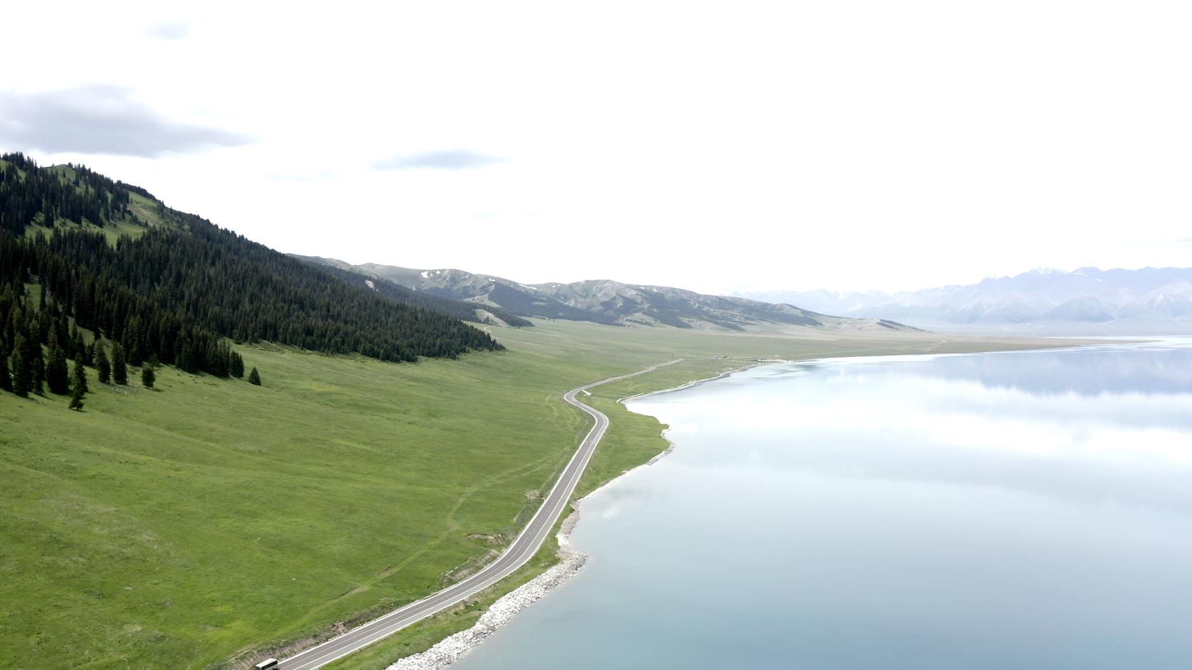 賽里木湖春節跟團游費用_賽里木湖旅游團