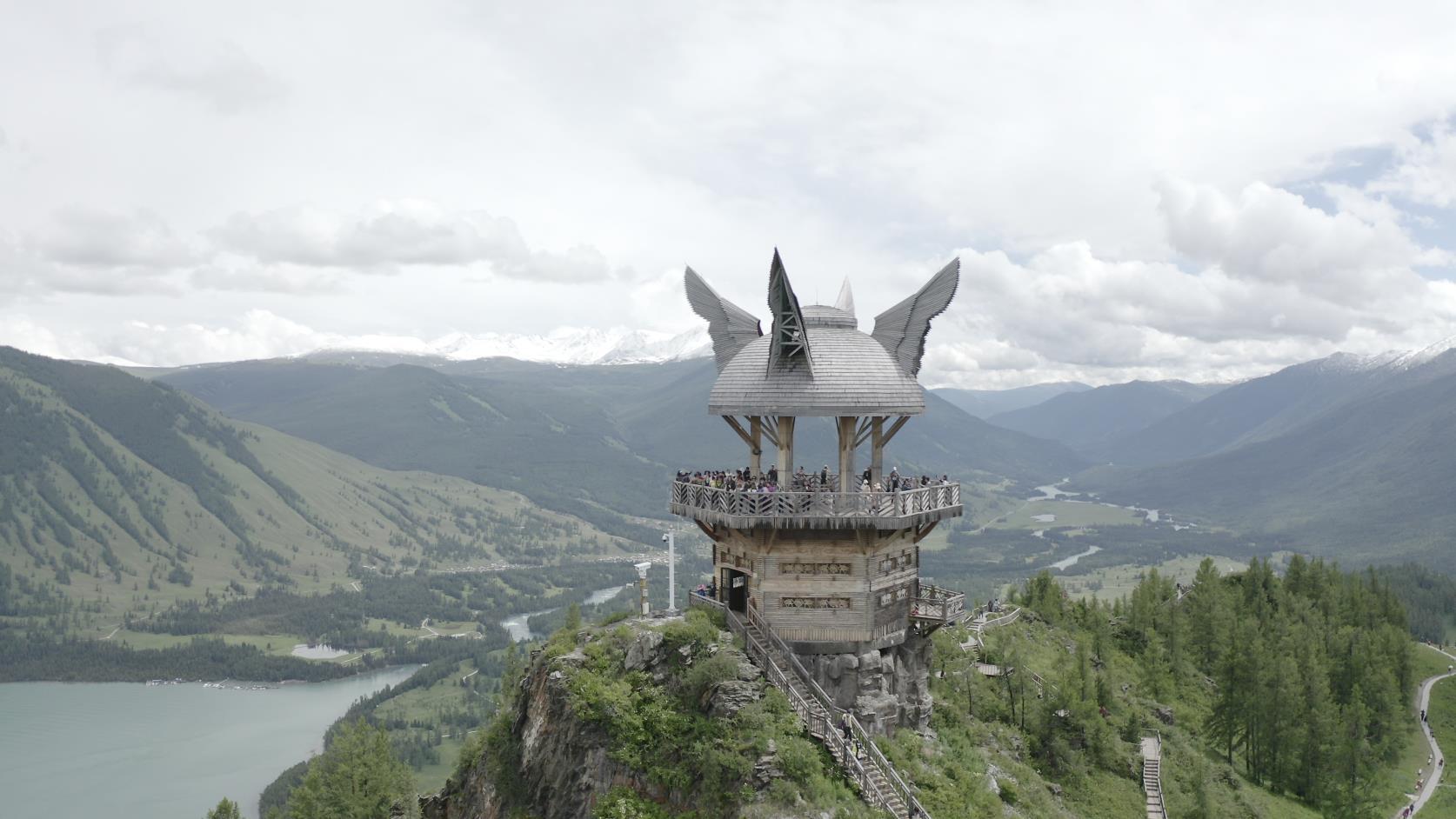 五月份賽里木湖跟團旅游報價_賽里木湖旅游價格