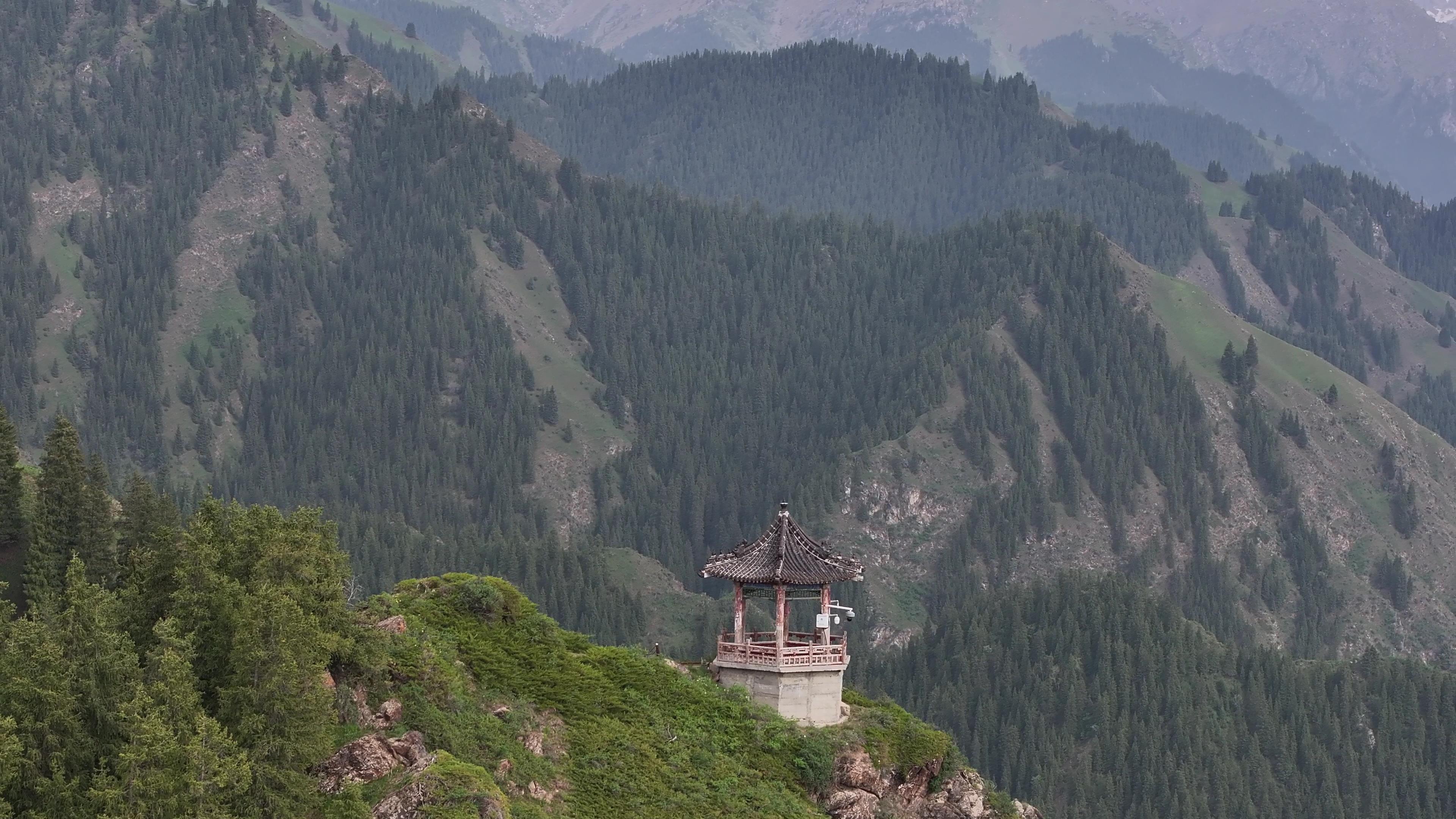 賽里木湖旅游跟團費用_賽里木湖旅行