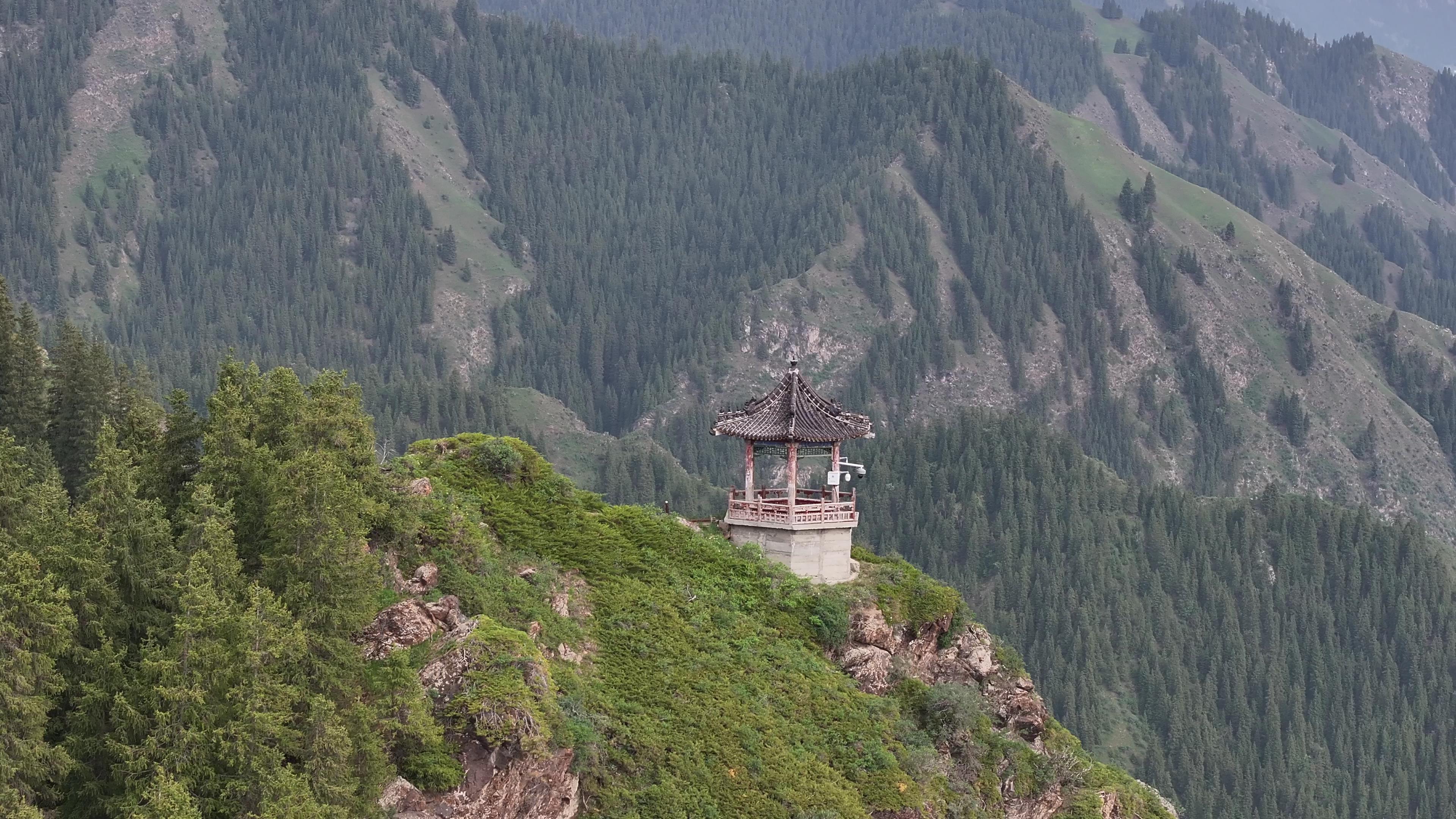 五月份到新疆旅游_五月份到新疆旅游穿什么衣服