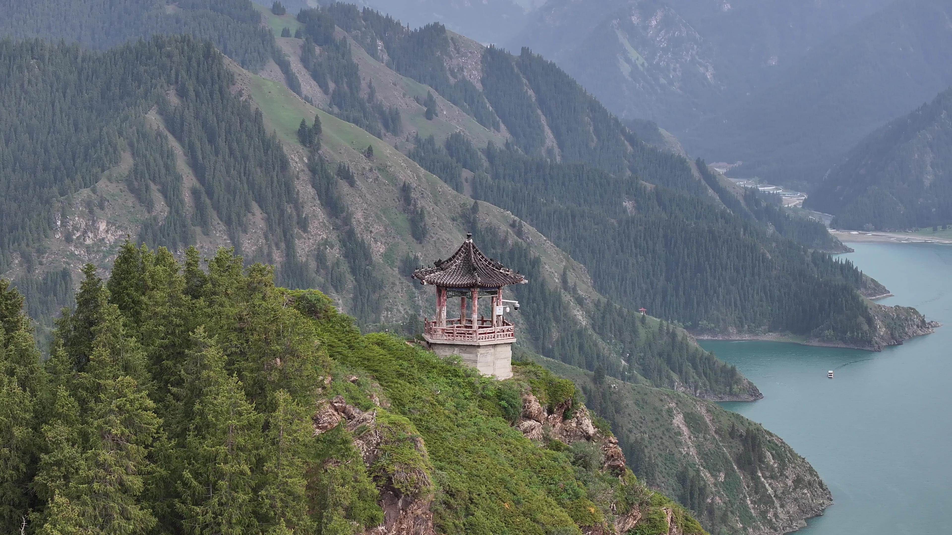 三四月去新疆旅游哪里比較好_三四月去新疆旅游哪里比較好呢