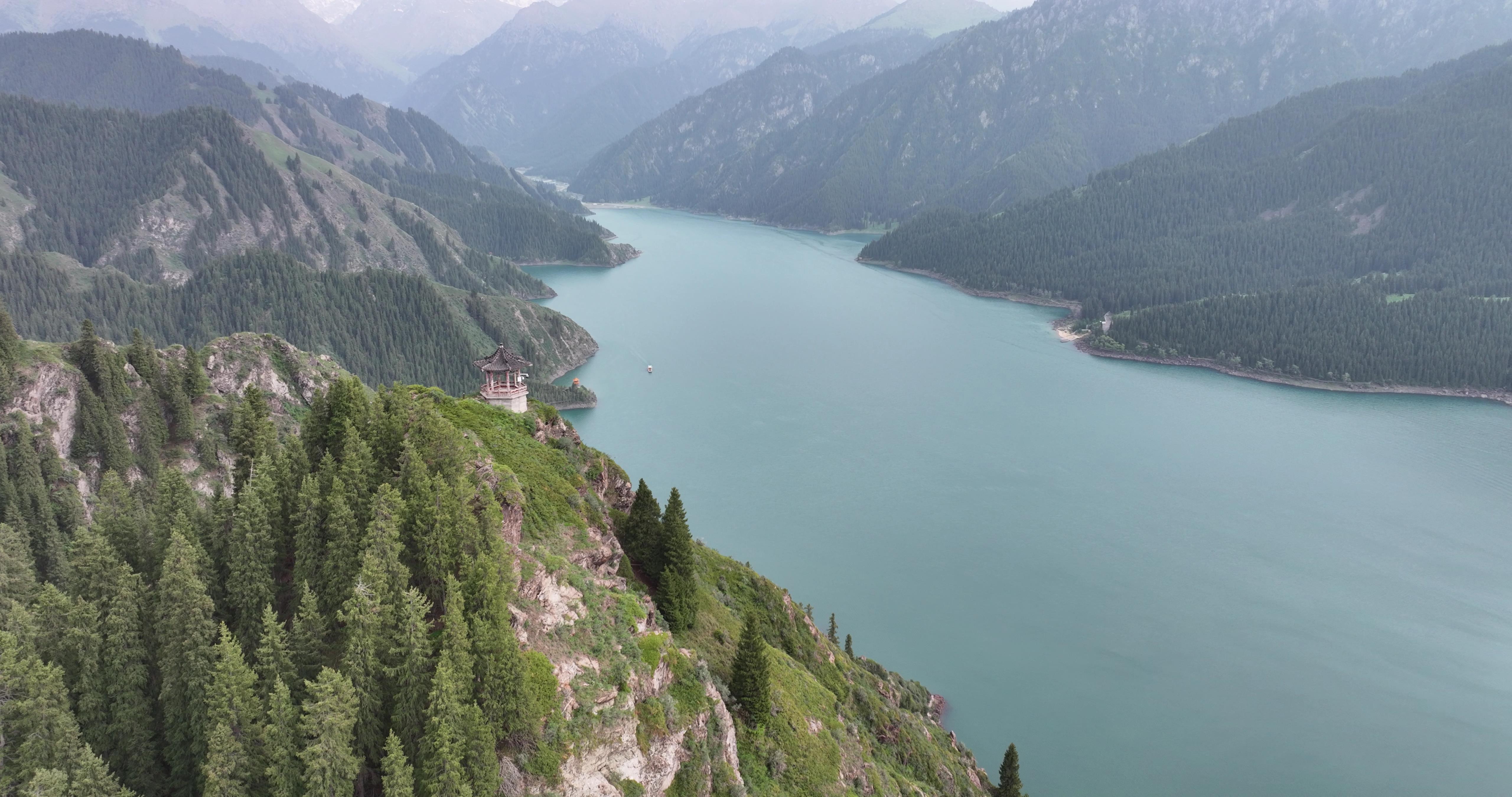 六月去伊犁旅游路線價格_六月去伊犁旅游路線價格表