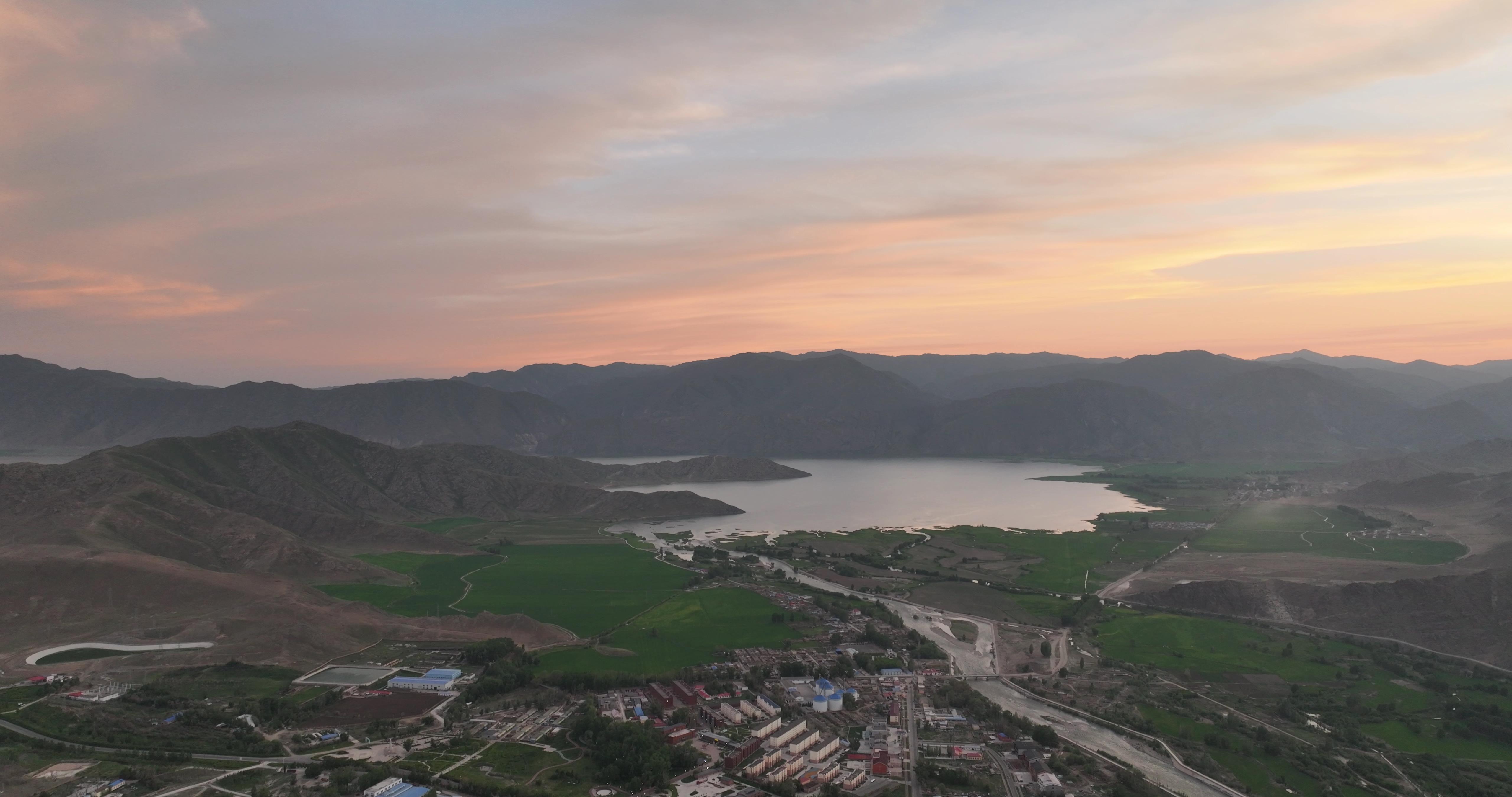 七月份那拉提跟團旅游報價_2021年7月那拉提景區門票