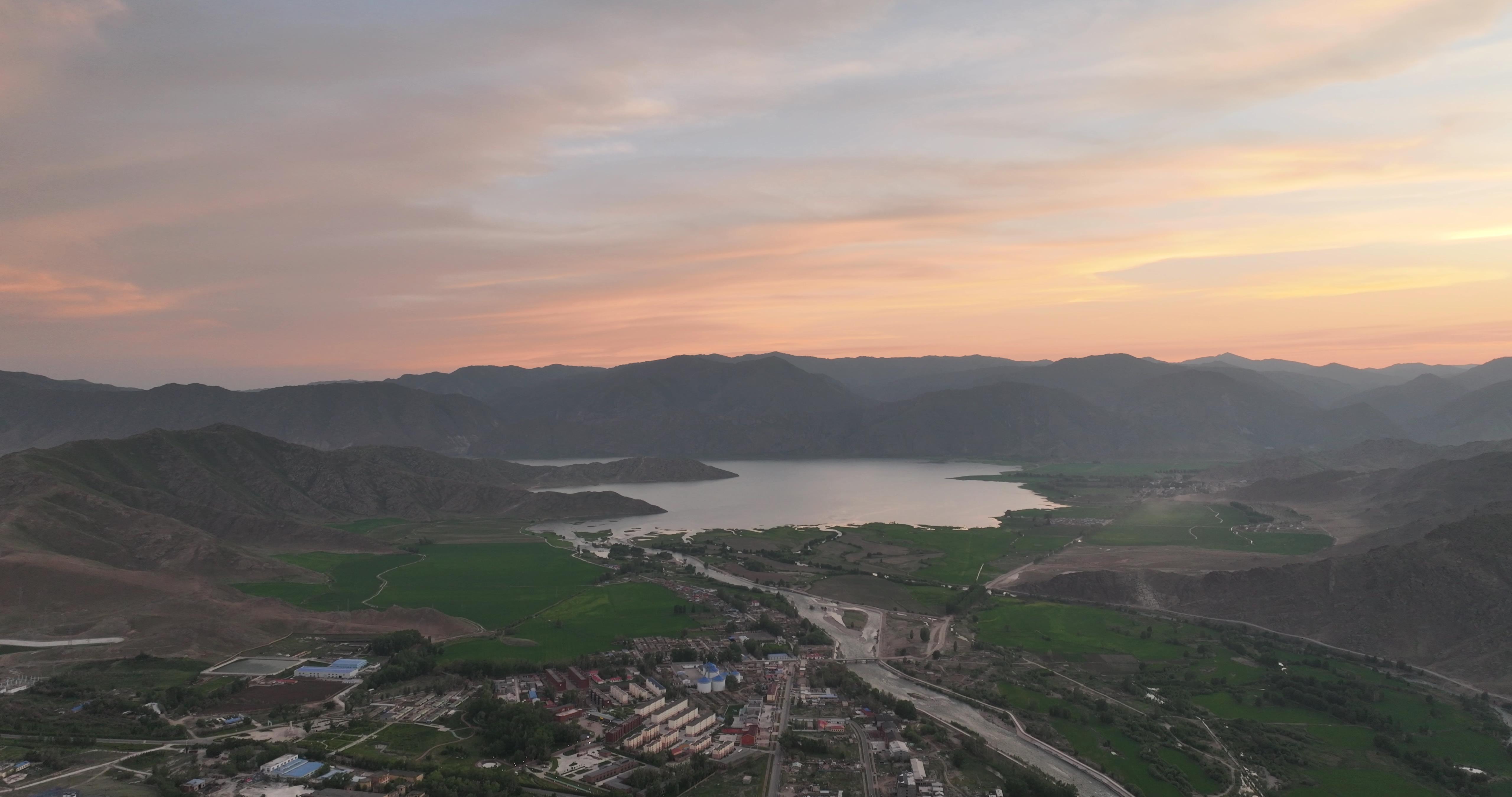 一月份喀納斯跟團旅游價格_喀納斯1月份旅游