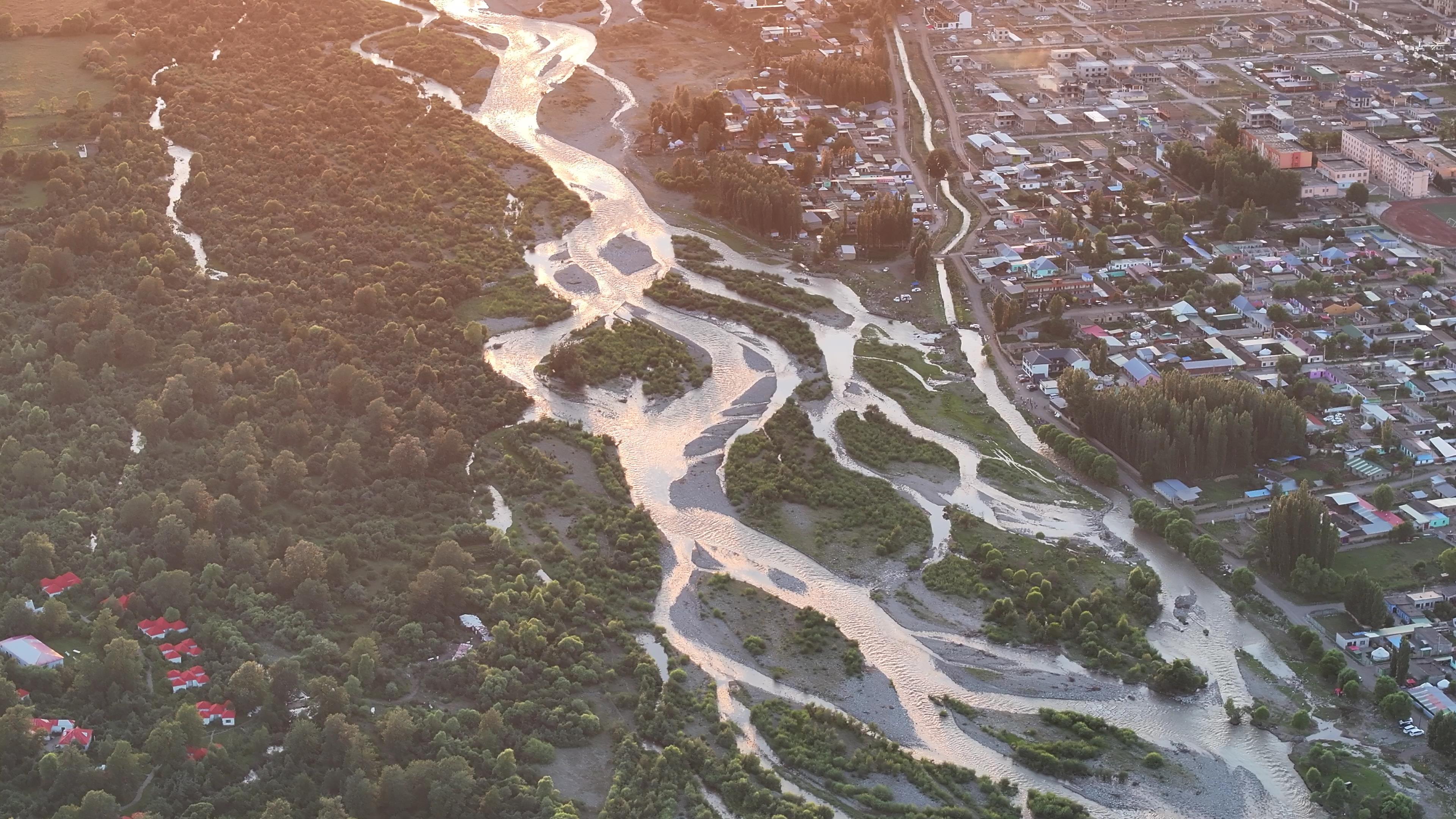 新疆適合旅游月份_新疆適合旅游月份有哪些