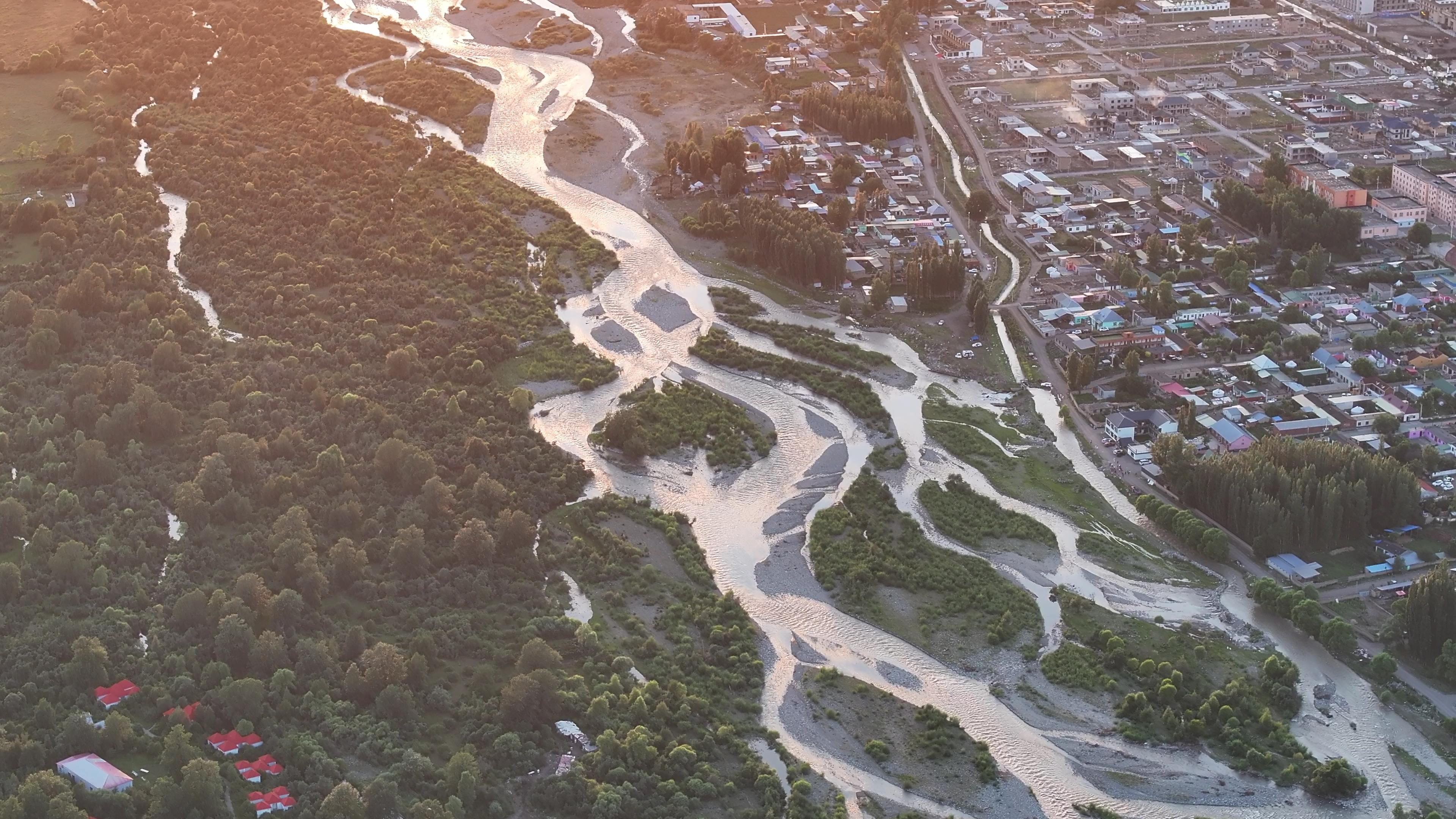 跟團旅游到賽里木湖費用_跟團旅游到賽里木湖費用多少錢