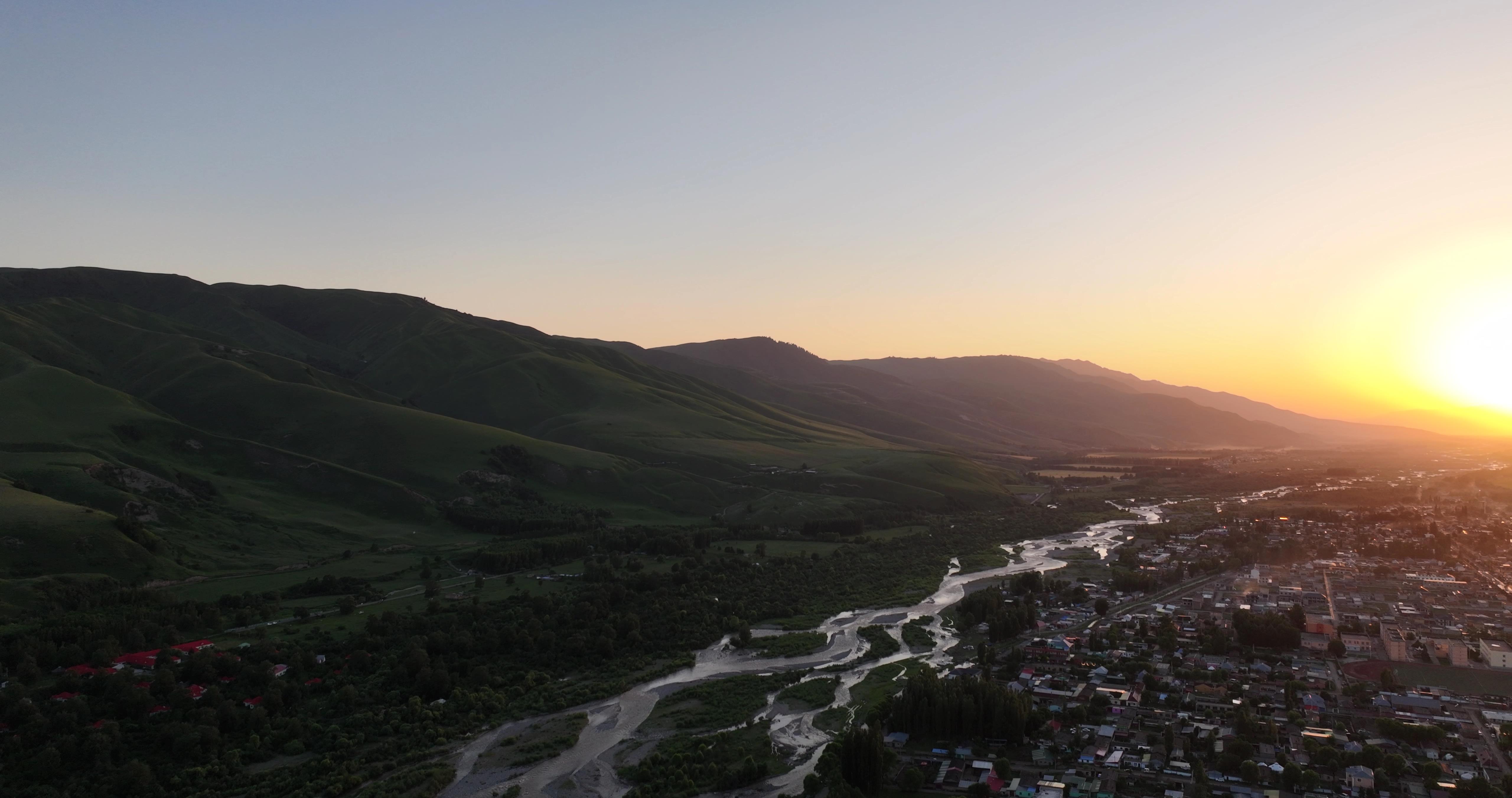 參團旅游伊犁_參團旅游伊犁多少錢