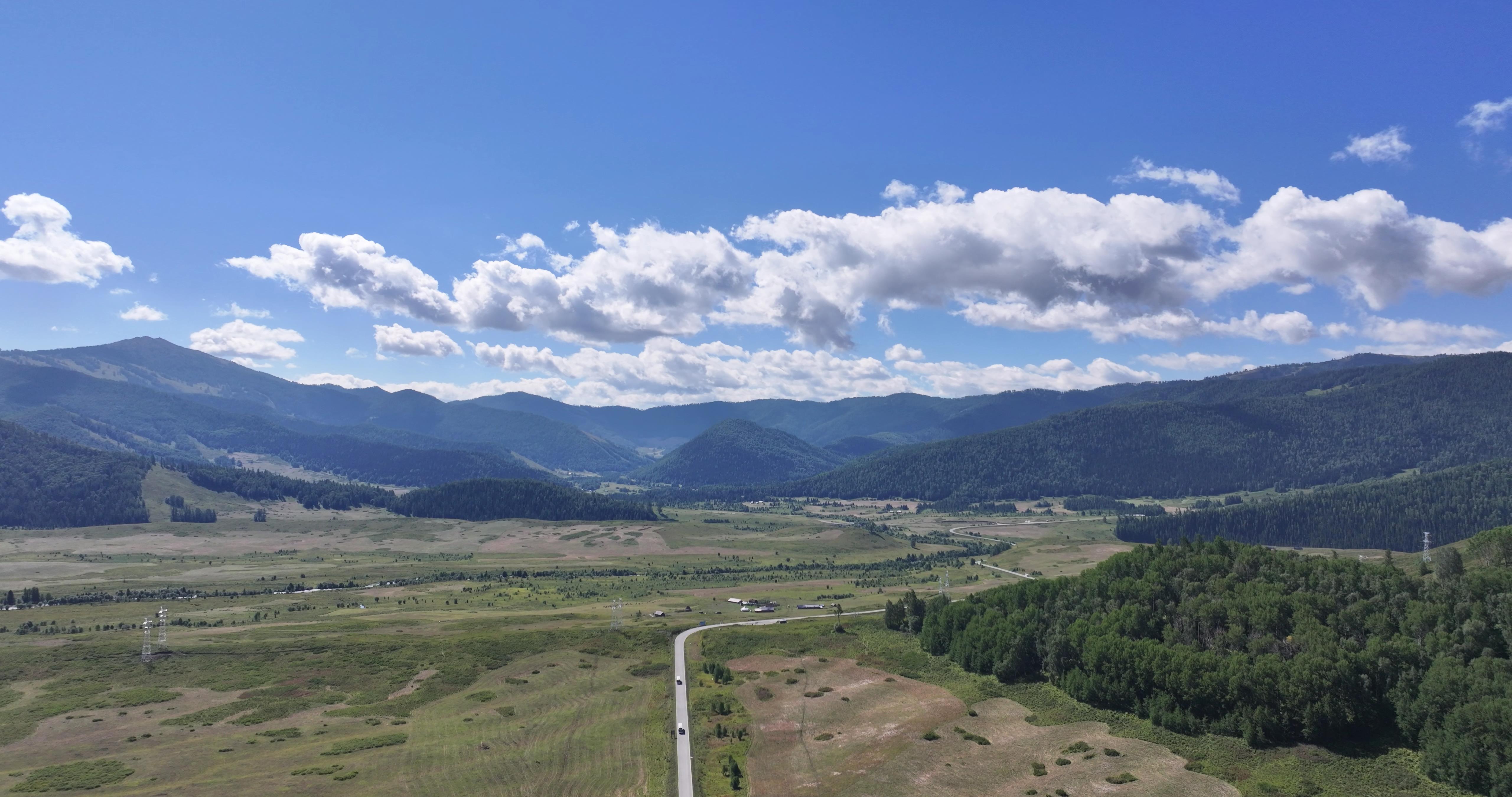 組團到賽里木湖旅游多少錢_組團到賽里木湖旅游多少錢啊