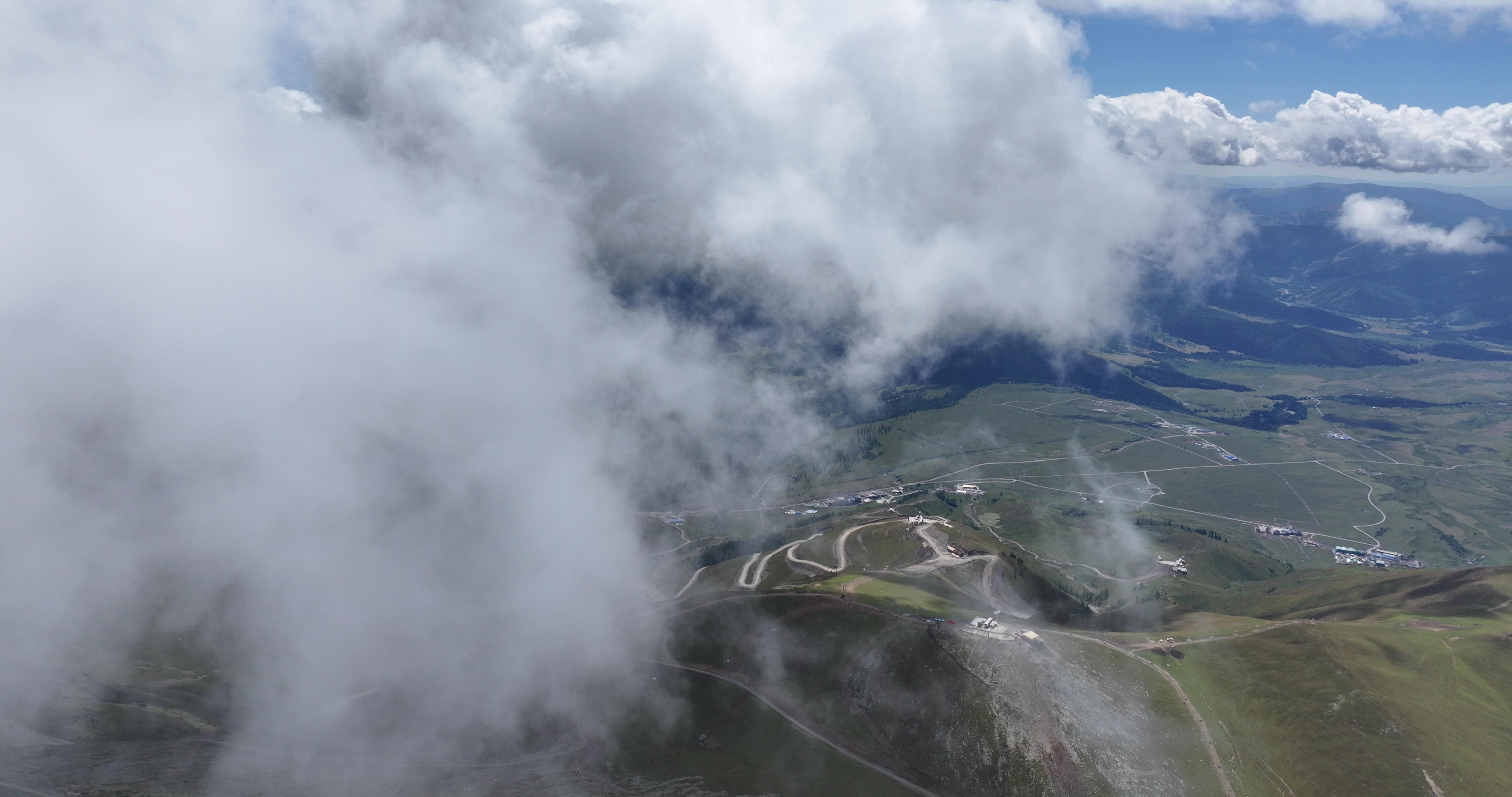 新疆旅游的價格_天山號火車新疆旅游的價格