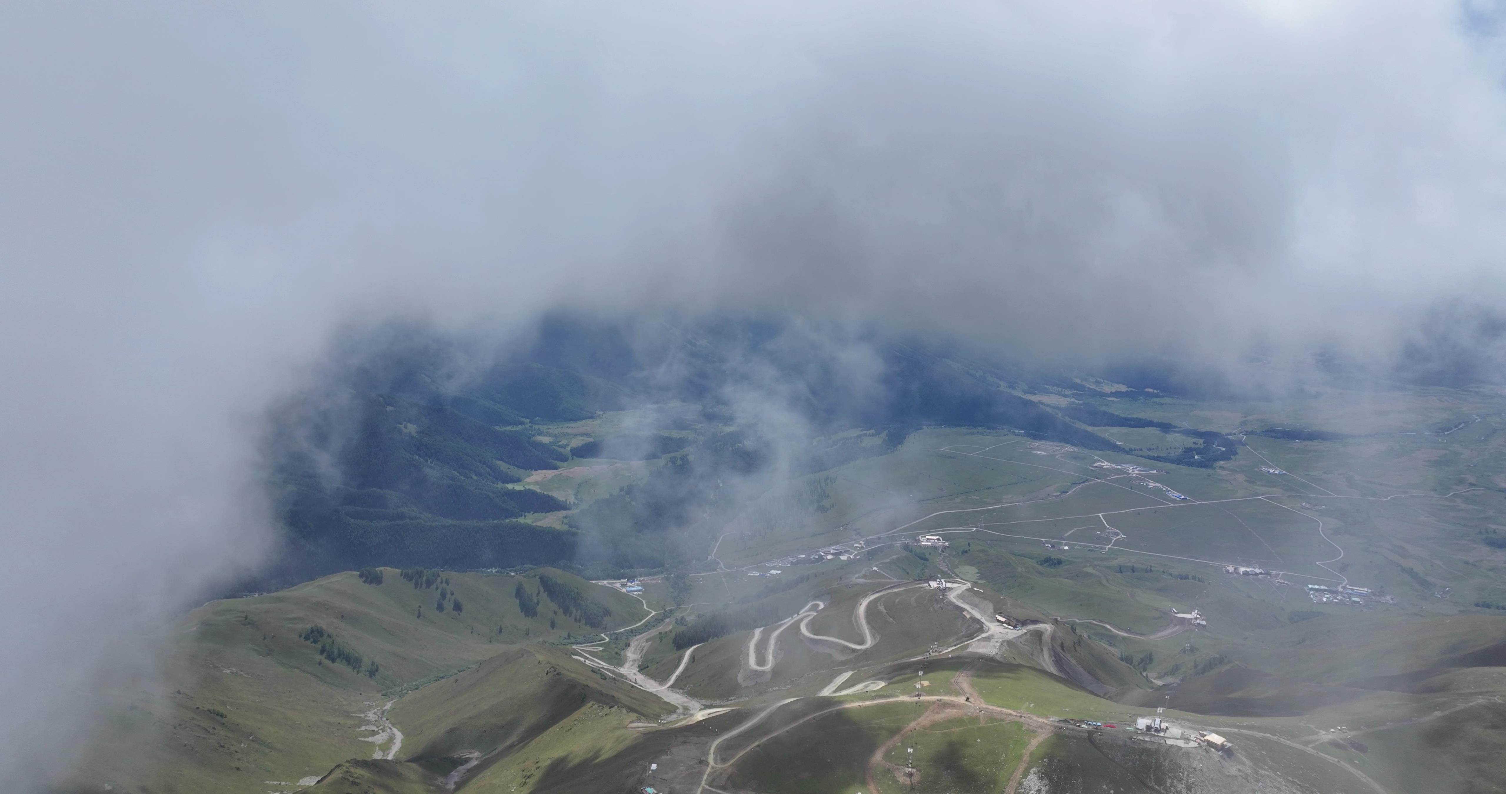 賽里木湖旅游純玩團報價_賽里木湖旅行