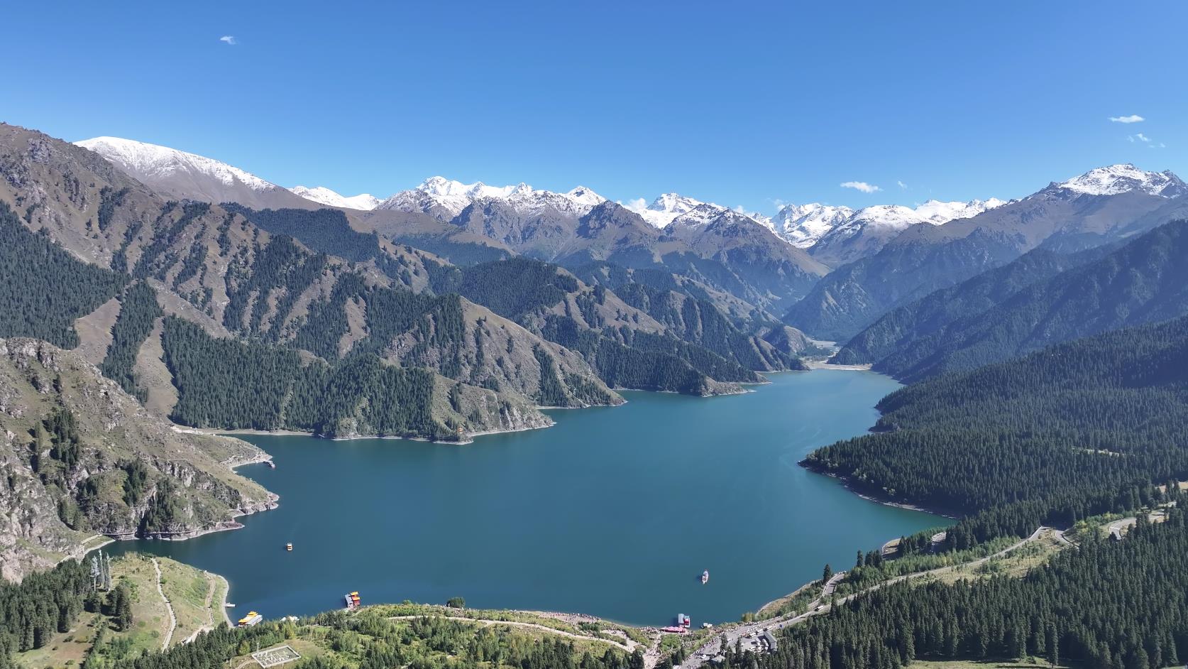 九月份伊犁跟團旅游多少錢_九月份伊犁跟團旅游多少錢一天