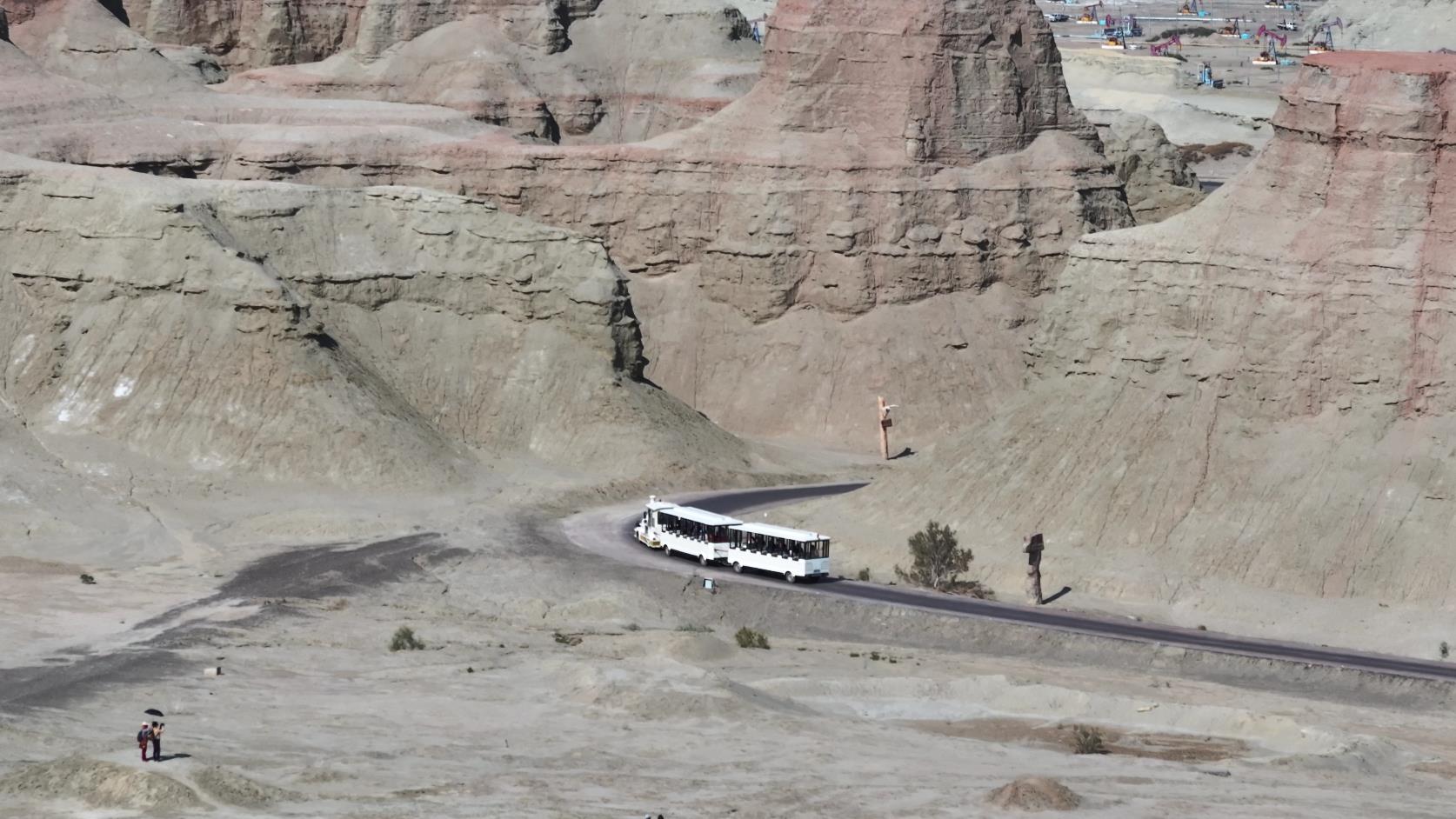 跟團旅游去伊犁_跟團旅游去伊犁多少錢