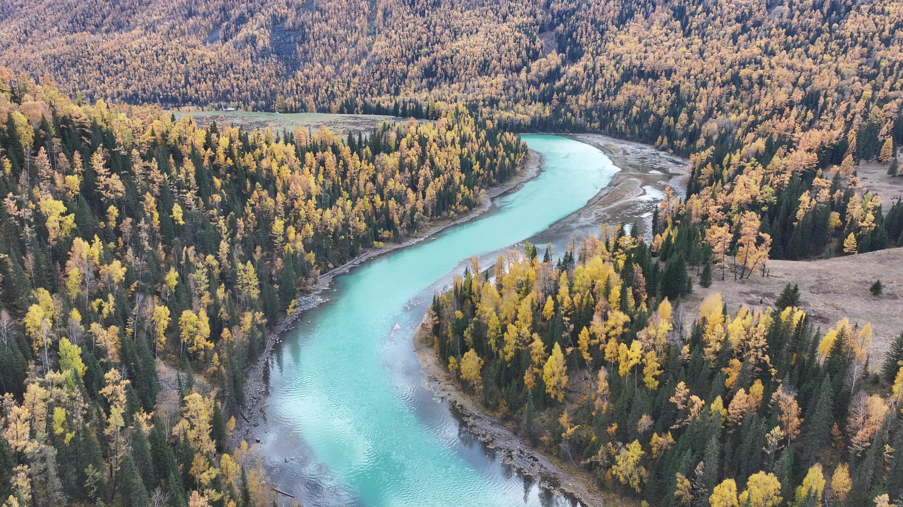 秋季伊犁旅行價格_伊犁秋季旅游攻略