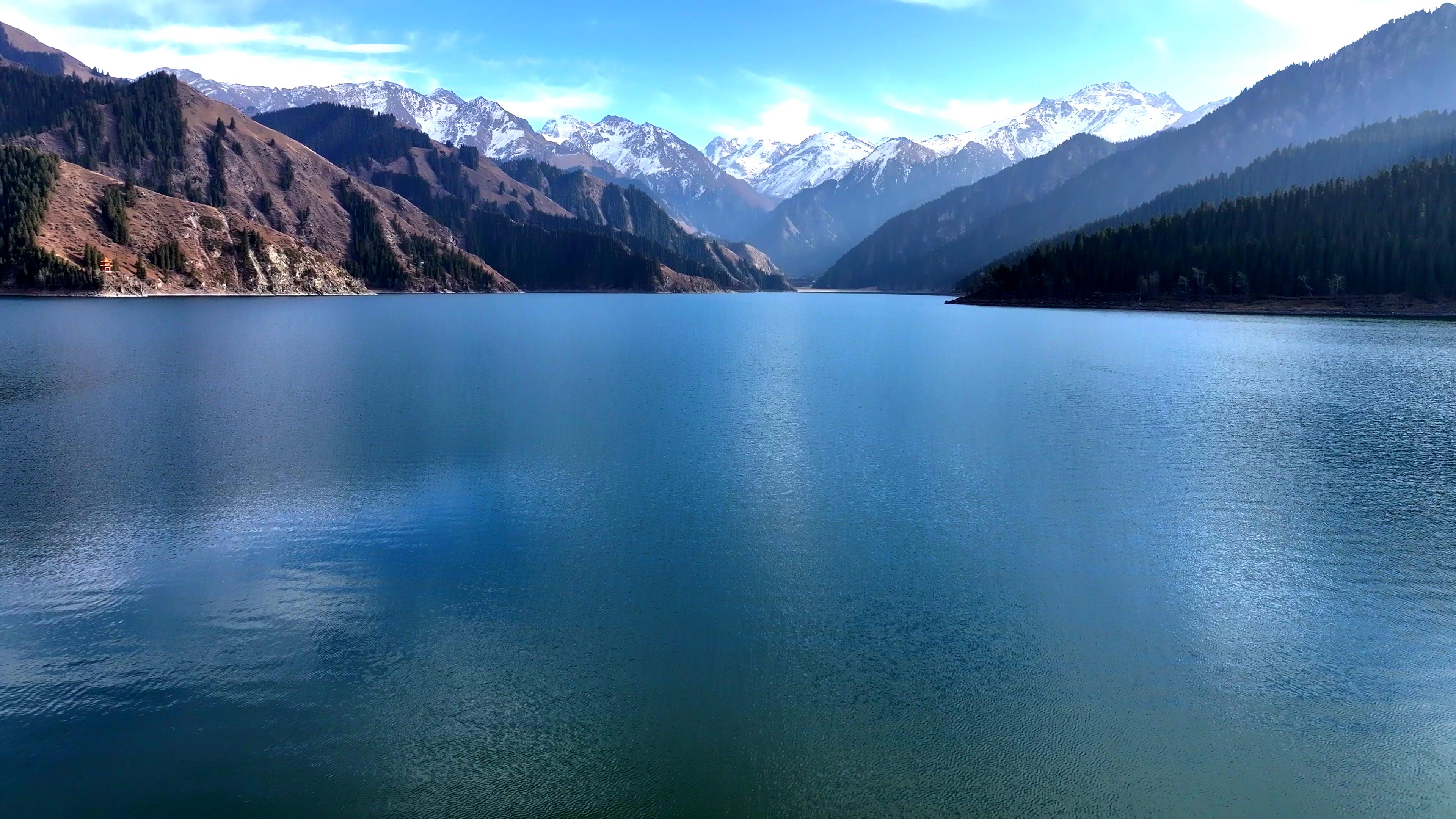 2月赴賽里木湖旅游費用_去賽里木湖旅游